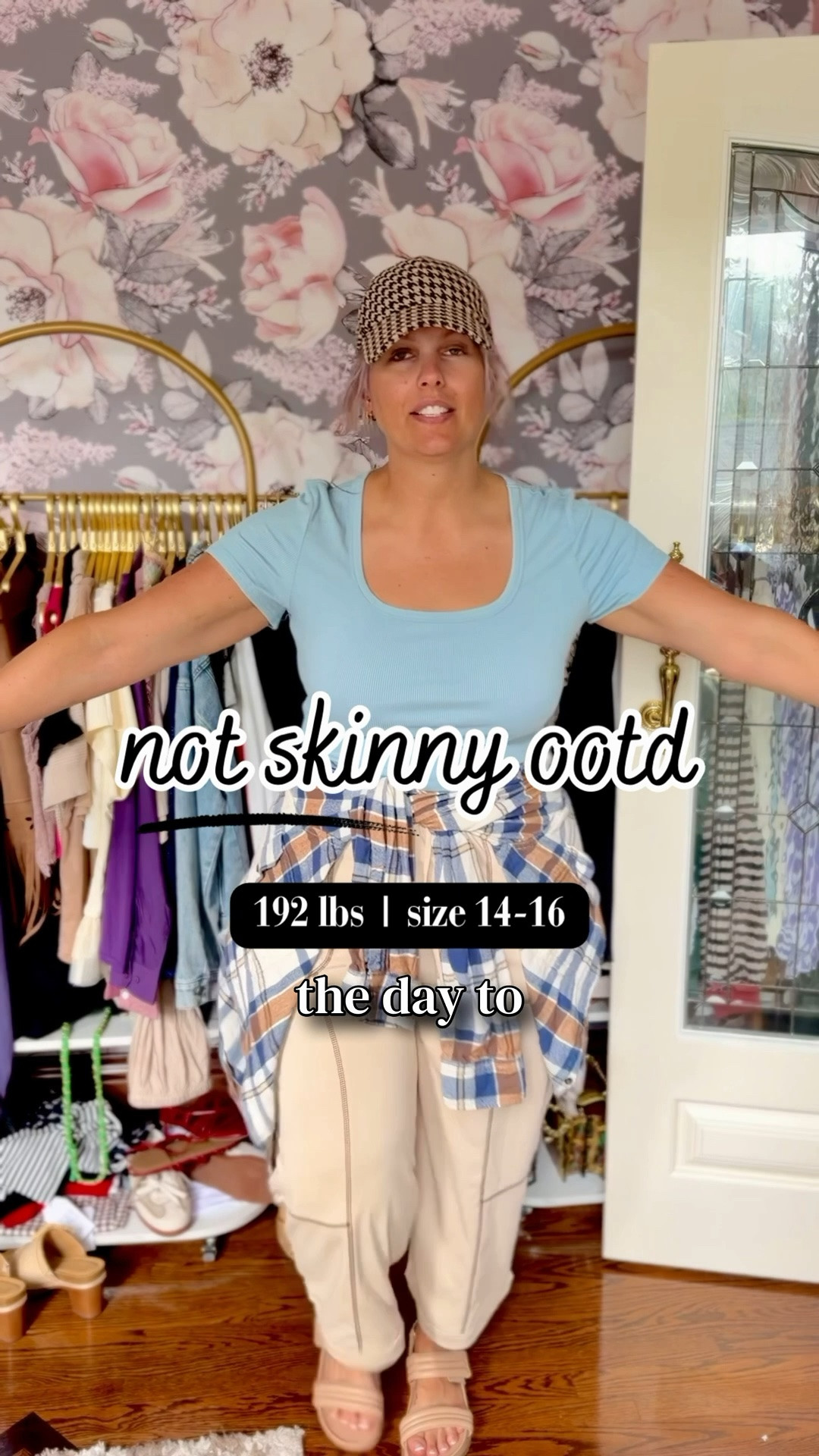 Scoopneck ribbed top, large (TTS)

#LTKootd #LTKSaleAlert #LTKMidsize