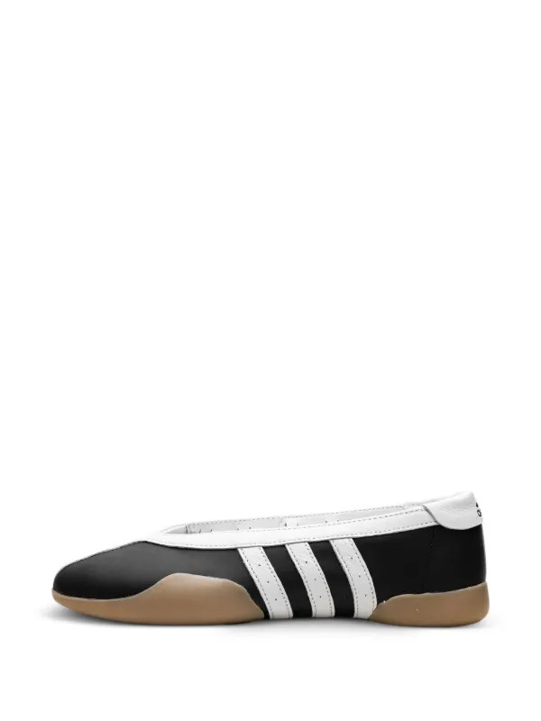 Adidas Taekwondo Mei Ballet "Core Black/Cloud White/Gum" Sneakers | Black | FARFETCH | Farfetch Global