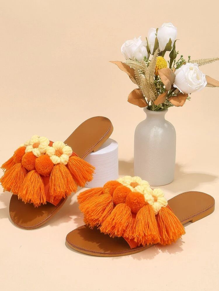 Women Flower & Tassel Decor Flat Sandals, Vacation Faux Suede Slide Sandals For Beach | SHEIN