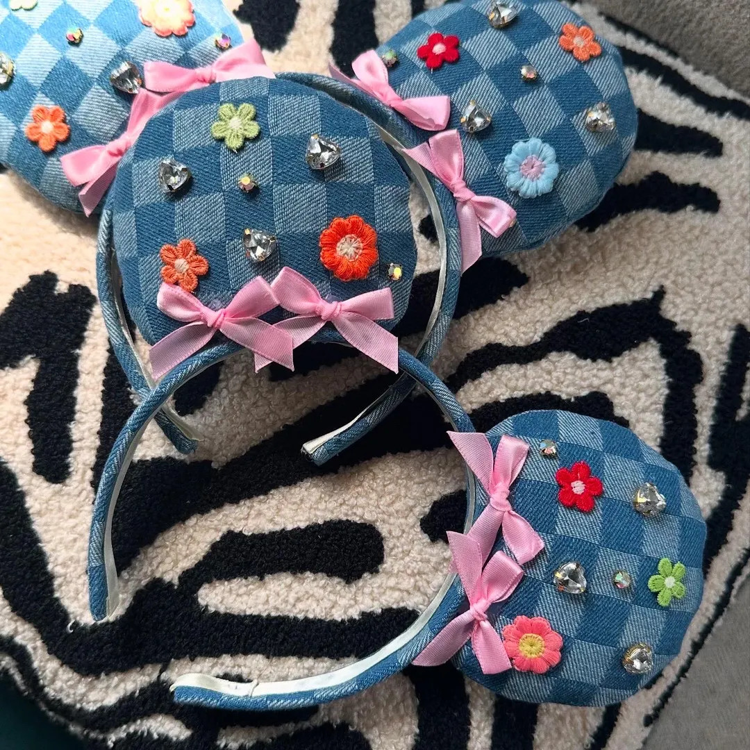 Groovy Petals Minnie Ears | Colorful Ears | Etsy (US)