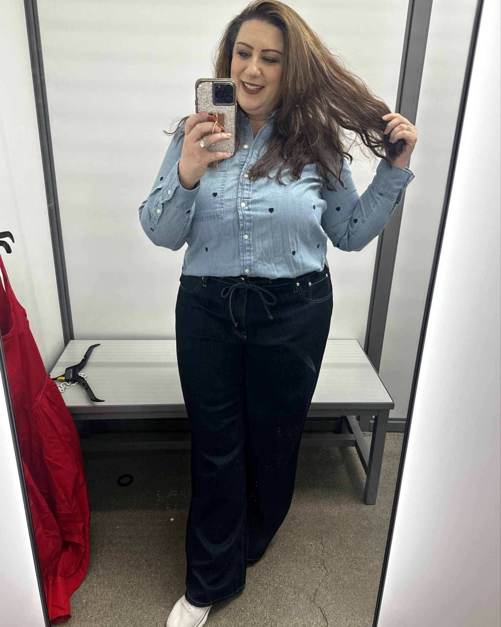 I really loved this button up collared denim shirt that has tiny heart embellishments all over it because it could be worn all year long ❤️ 

I paired it with these comfy but casual wide leg jeans. Perfect for those days when you need to run errands but still want to look put together.

For ref. I’m 5’4, a size 16 ish & 209 pds. I am wearing a size L (12-14) top & a size 18 in the jeans. 

Comment “ denim “ for the 🔗 or ✅ my LTK 

#casualoutfit #comfyoutfit #denimootd #momstyle #teacheroutfits #walmart #walmartfinds #walmartstyke #walmartfashion #size16 #size18 #size14 #midsize #plussize #heartshirt #valentinesday #casualvalentinesdayoutfit #valentinesootd #plussizedenimshirt 
@walmart @freeassembly 

#LTKValentine #LTKmomlife #LTKPetite