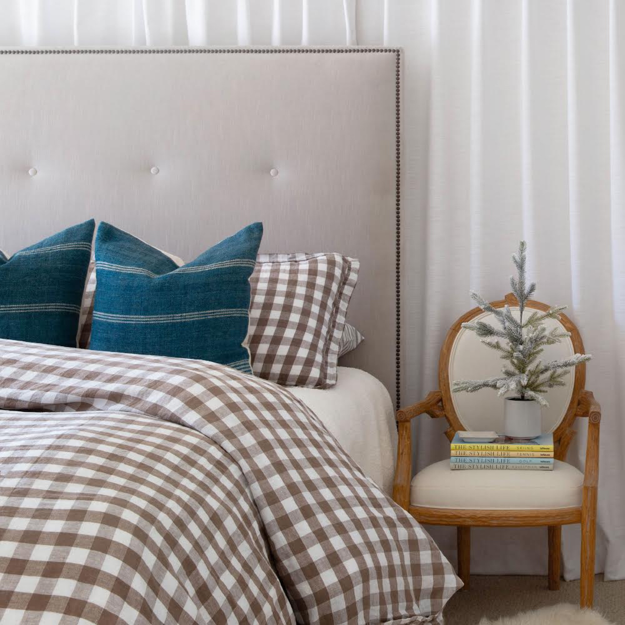 The holidays are all about homes full of family and friends. Are you preparing your house for guest? Guest room bedding, nightstand alternatives, upholstered headboard, gingham bedding, duvet.  

#LTKstyletip #LTKhome