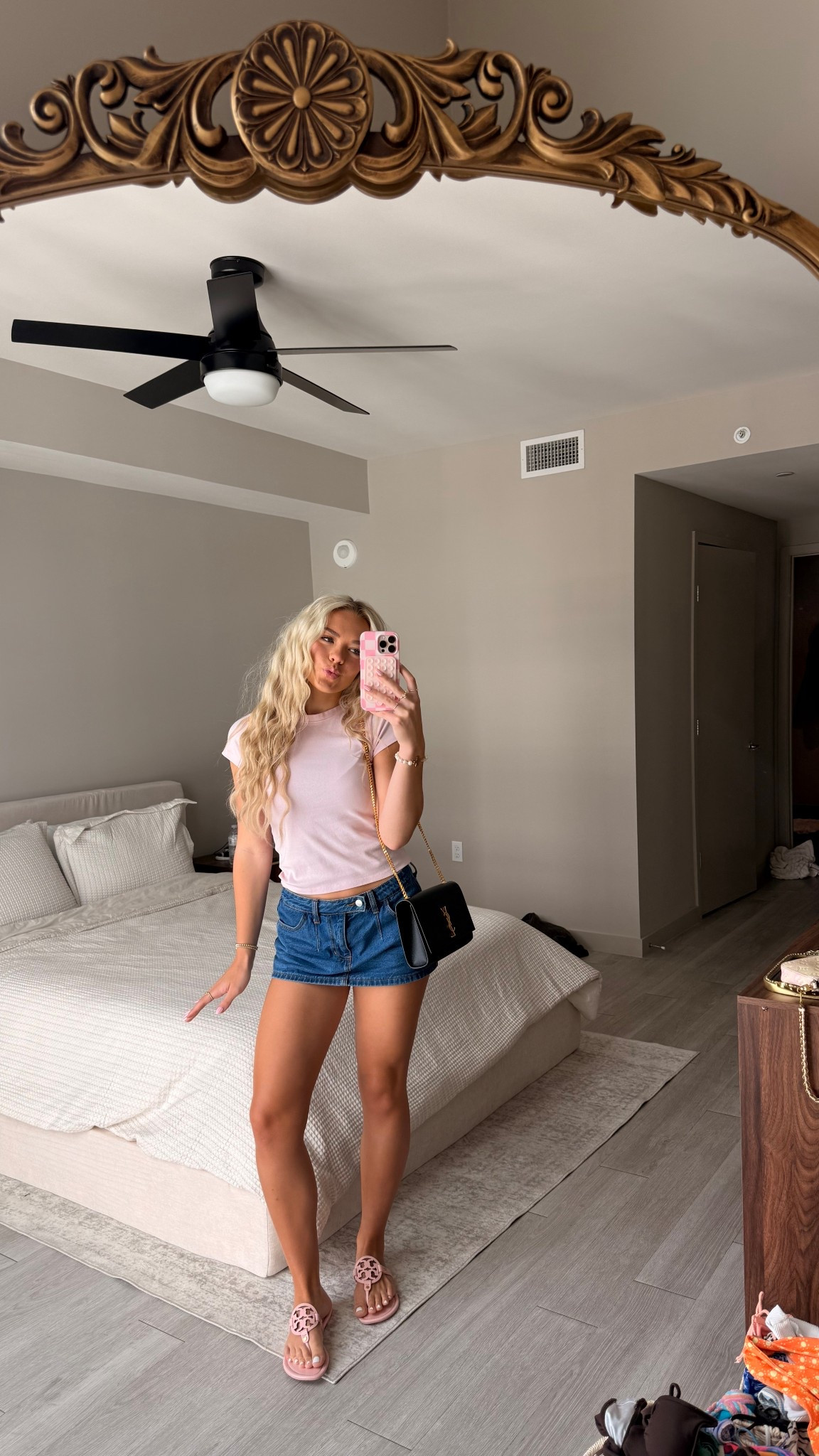 Spring ootd 🌸🫶🏼
￼
Top - Cotton On
Skirt - Altar’d State 
Flips - Tory Burch
Bag - @Vivrelle 
Jewelry - Kendra Scott & Altar’d State Flips

Will link as much as possible! 💗

#LTKootd