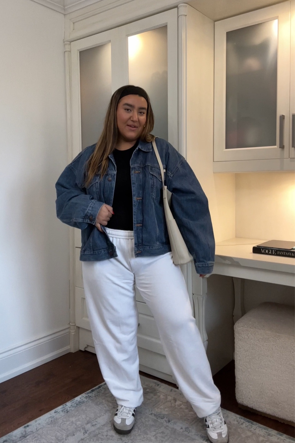 Sweatpants are from Amazon. They’re linked in my store front 💞 

#LTKplussize #LTKmidsize #LTKstyletip