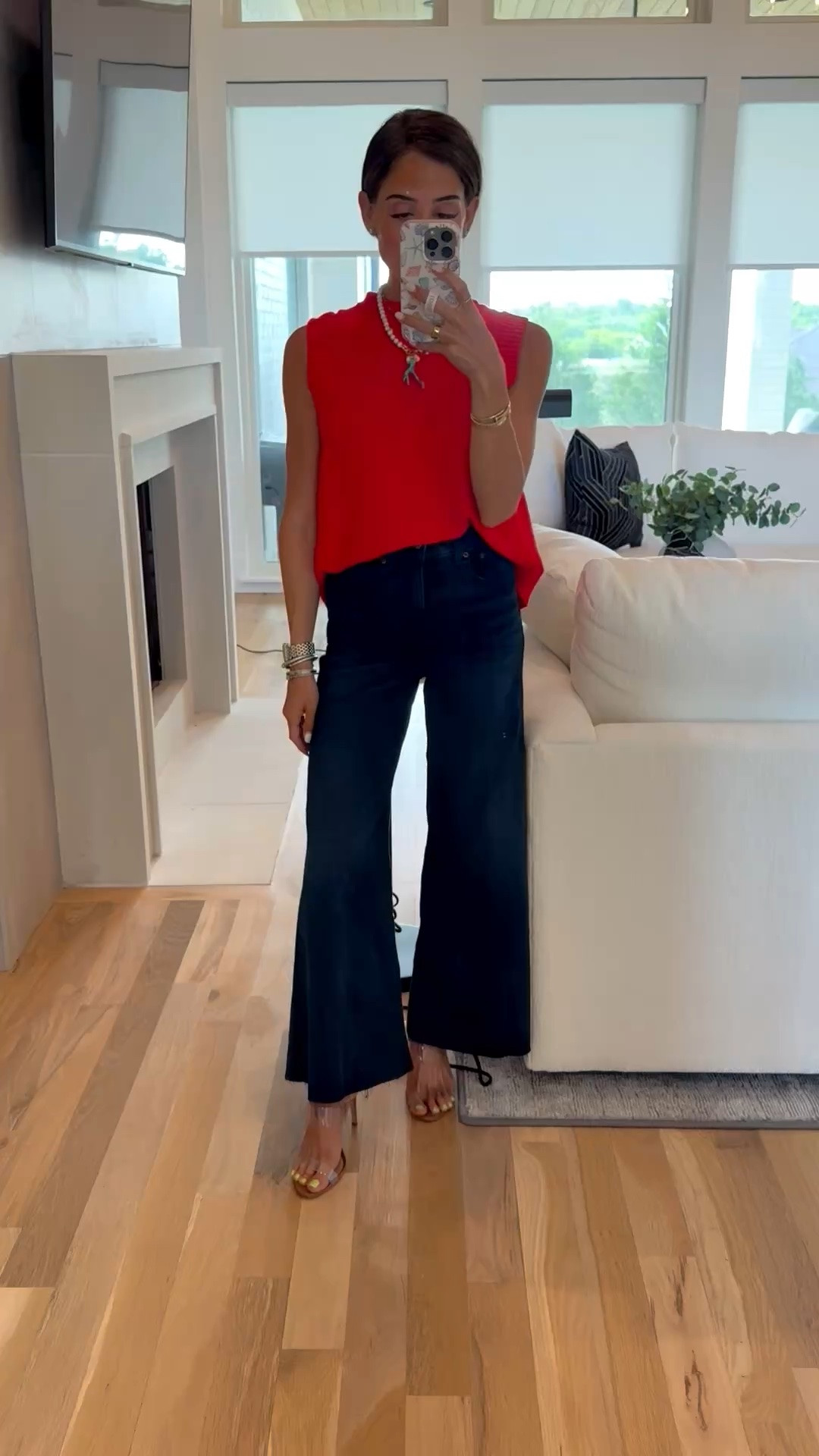 Petite stretch jeans size 23 dark wash jeans everyday outfit summer outfit Nordstrom

#LTKootd #LTKPetite

Comment SHOP below to receive a DM with the link to this post on my LTK ⬇ https://liketk.it/6eARs
