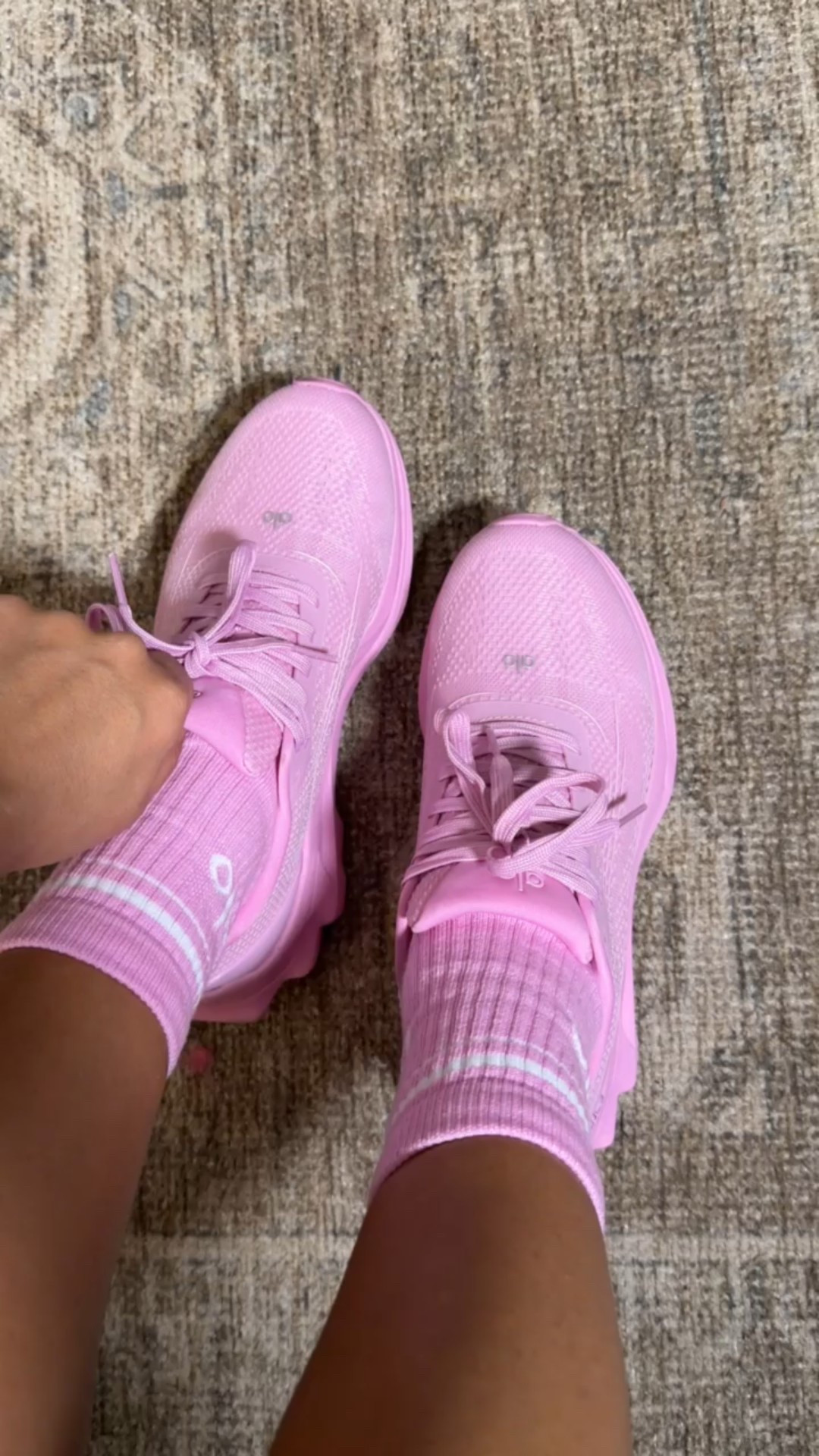 Pink sneakers that make moving feel easier 💗

#alo #pink #sneakers #socks

#LTKdayinmylife #LTKfitnessgoals #LTKActive