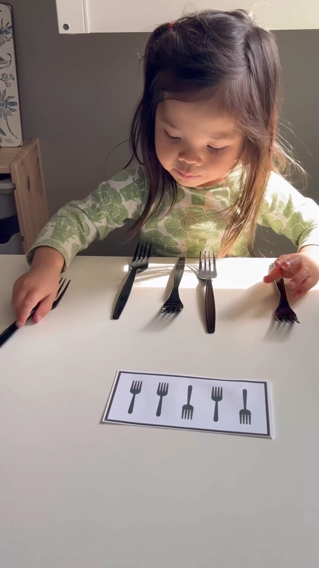 🌟 Brain gym for kids 🌟 Fork directions printable 

Ohhappyplayday.com

#LTKFamily #LTKKids #LTKdayinmylife