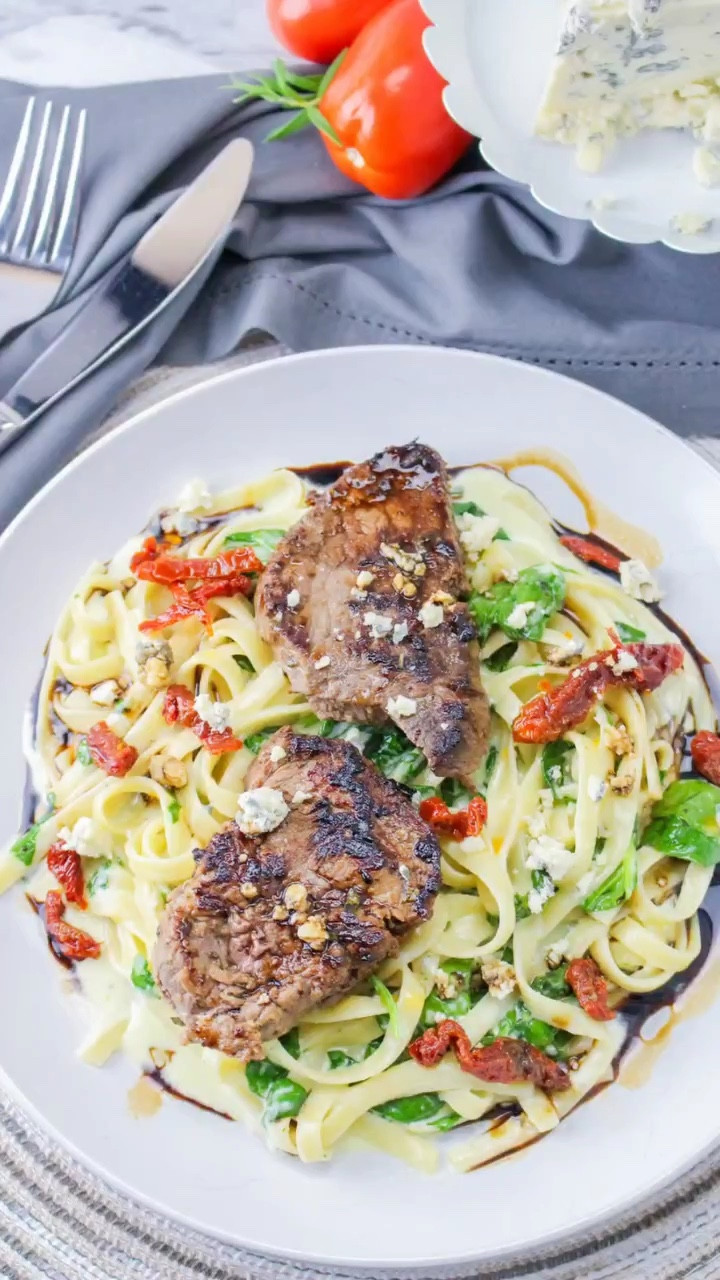 Missing Olive Garden’s steak gorgonzola? Don’t worry, I’ve got you covered with this copycat recipe that taste just like the original!

Get the full recipe 👇🏼
- https://foodpluswords.com/copycat-olive-garden-steak-gorgonzola/
- OR search “Food Plus Words Steak Gorgonzola” on Google

#LTKFind #LTKFitness #LTKparties