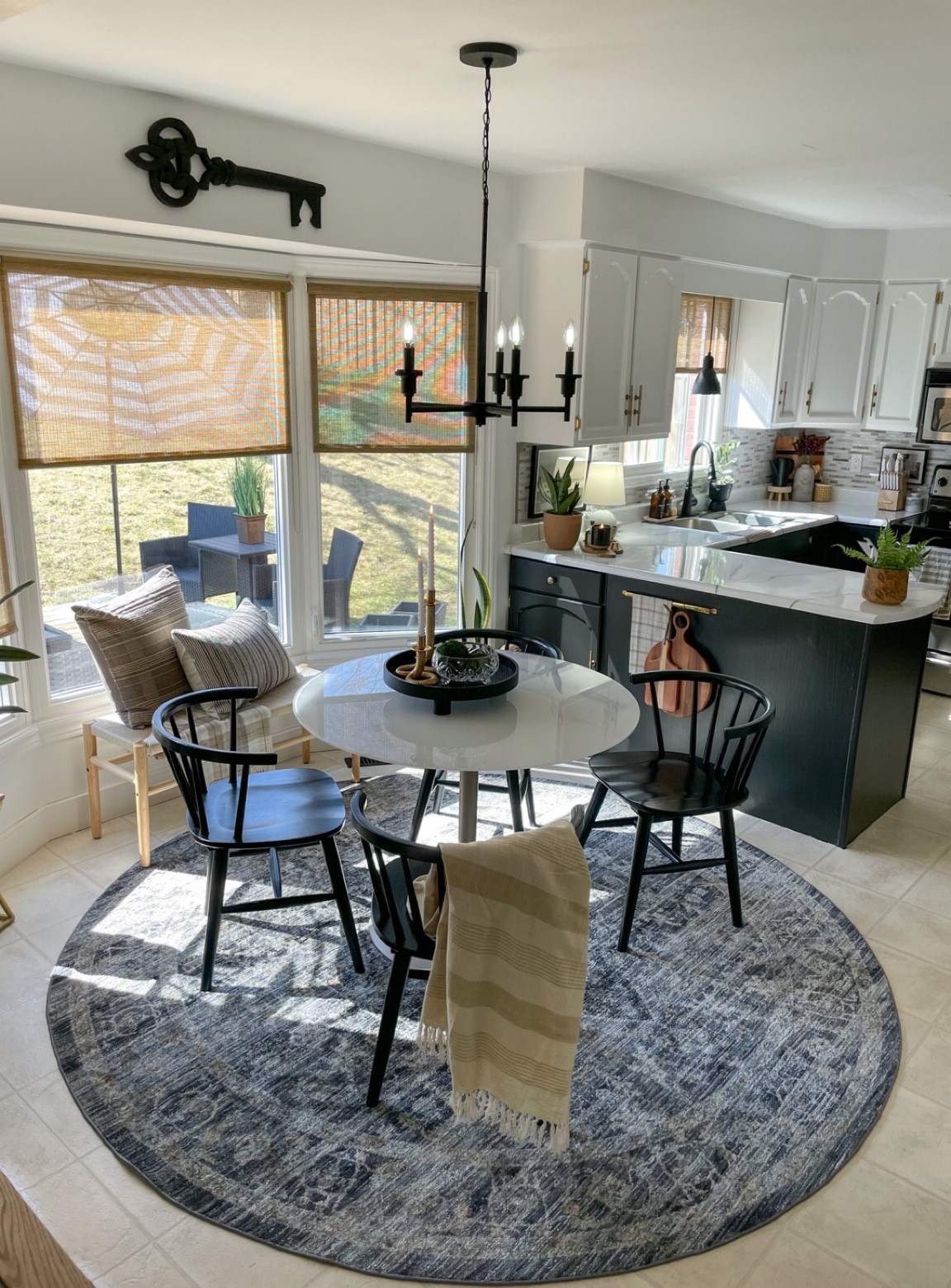 Wooden roller shade!

Window treatments, shades, woven shades, blinds, wooden rollers, wooden blinds, windows

#LTKstyletip #LTKhome