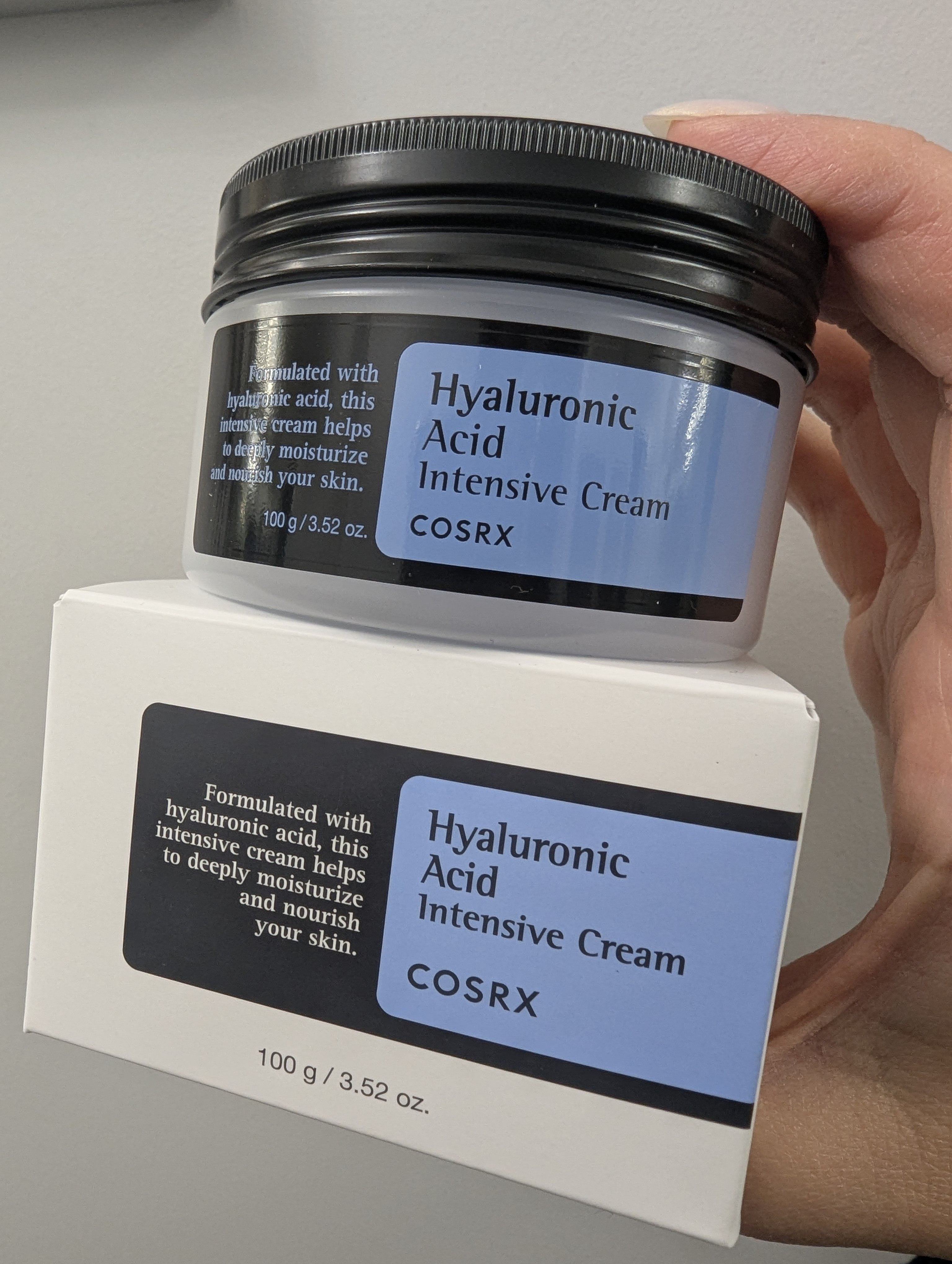 One of the best face creams for these cold and dry winter months. Keeps your skin hydrated all day and all night. 

#LTKcanada #LTKwinter #LTKbeauty