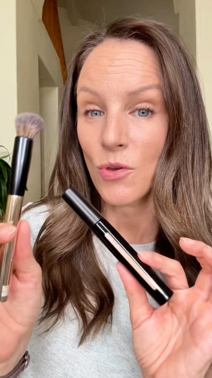 If you struggle with concealers looking heavy or settling into lines, this one is such a good option. Make Beauty’s Skin Mimetic Concealer gives medium coverage with a radiant, real-skin finish. I apply it on camera to my under eyes, around my nose, and on any spots, and it blends out perfectly with the brush. The formula hydrates and brightens thanks to red algae extract, adenosine, and caffeine. #makebeauty #skinmimeticconcealer #concealer #creasefree #beautyover40

#LTKgrwm #LTKBeauty #LTKOver40