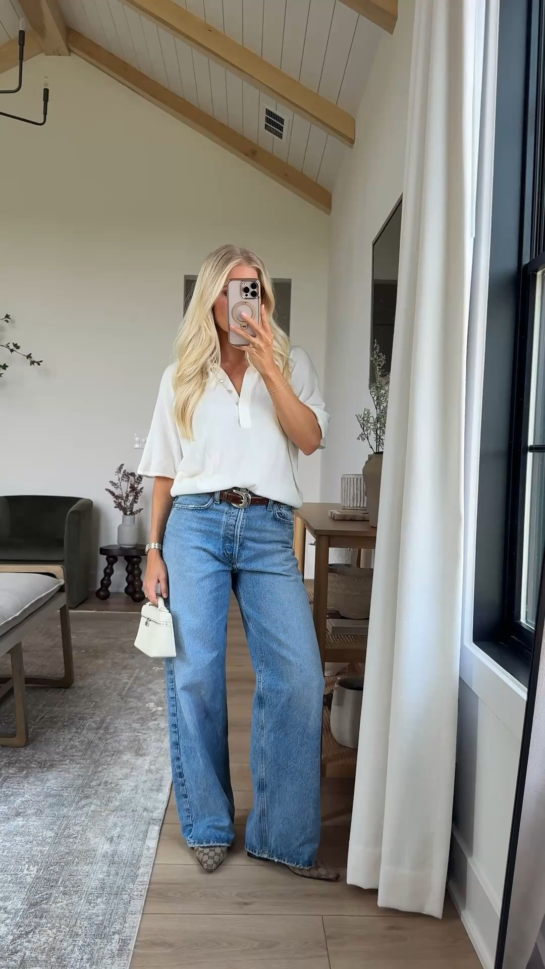 SIZE: small in top, 25 in jeans, shoes are tts! #kathleenpost

Spring transition outfit, casual chic look, coffee meeting outfit

#LTKootd #LTKSeasonal