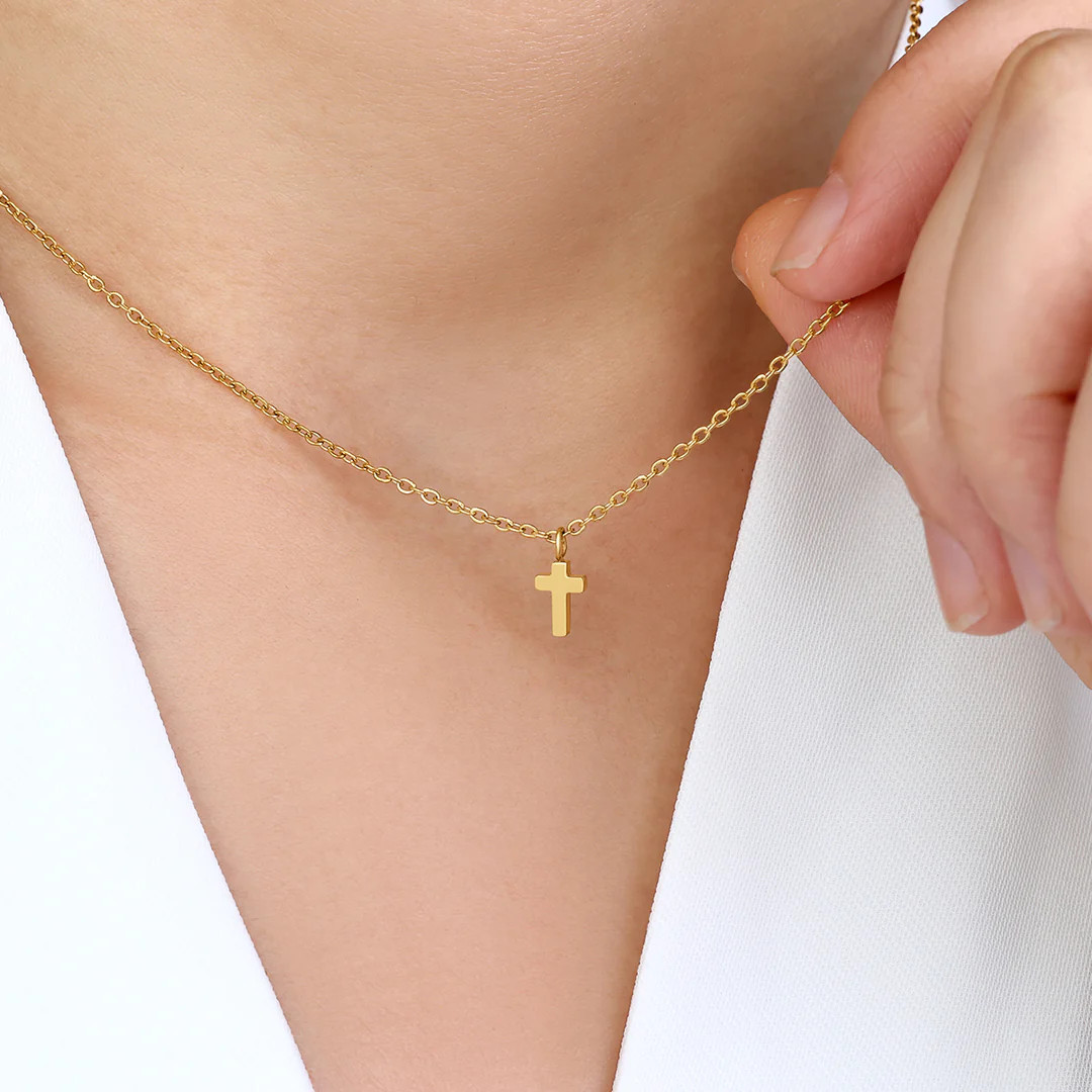 Dainty Cross Pendant | Mint & Lily