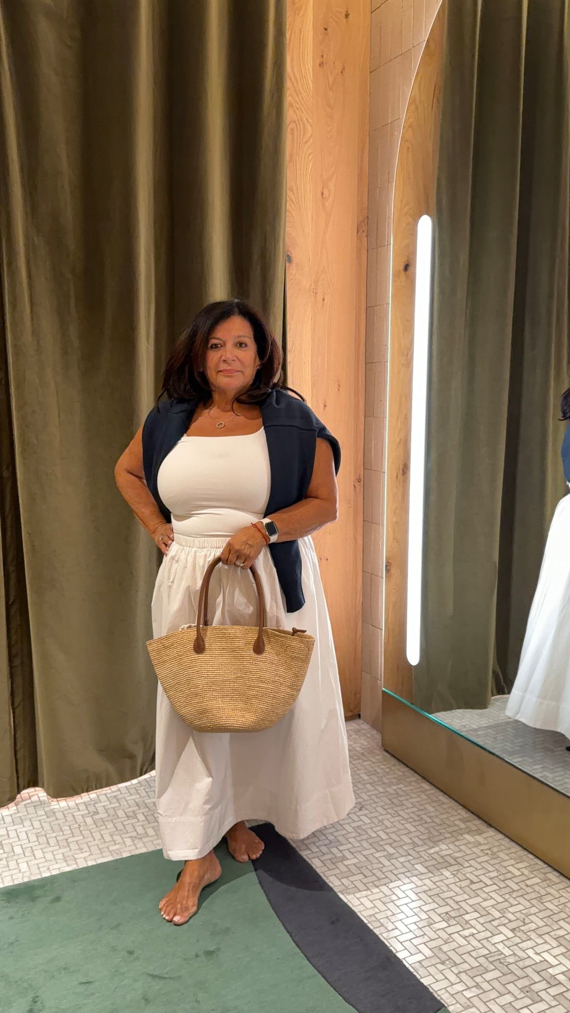 Bodysuit: XL
Skirt: M 
Sweater: M

#LTKsummer #LTKworkwear #LTKtravel