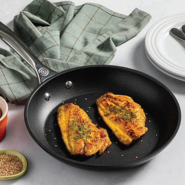 Toughened Non-stick PRO Fry Pan | Le Creuset