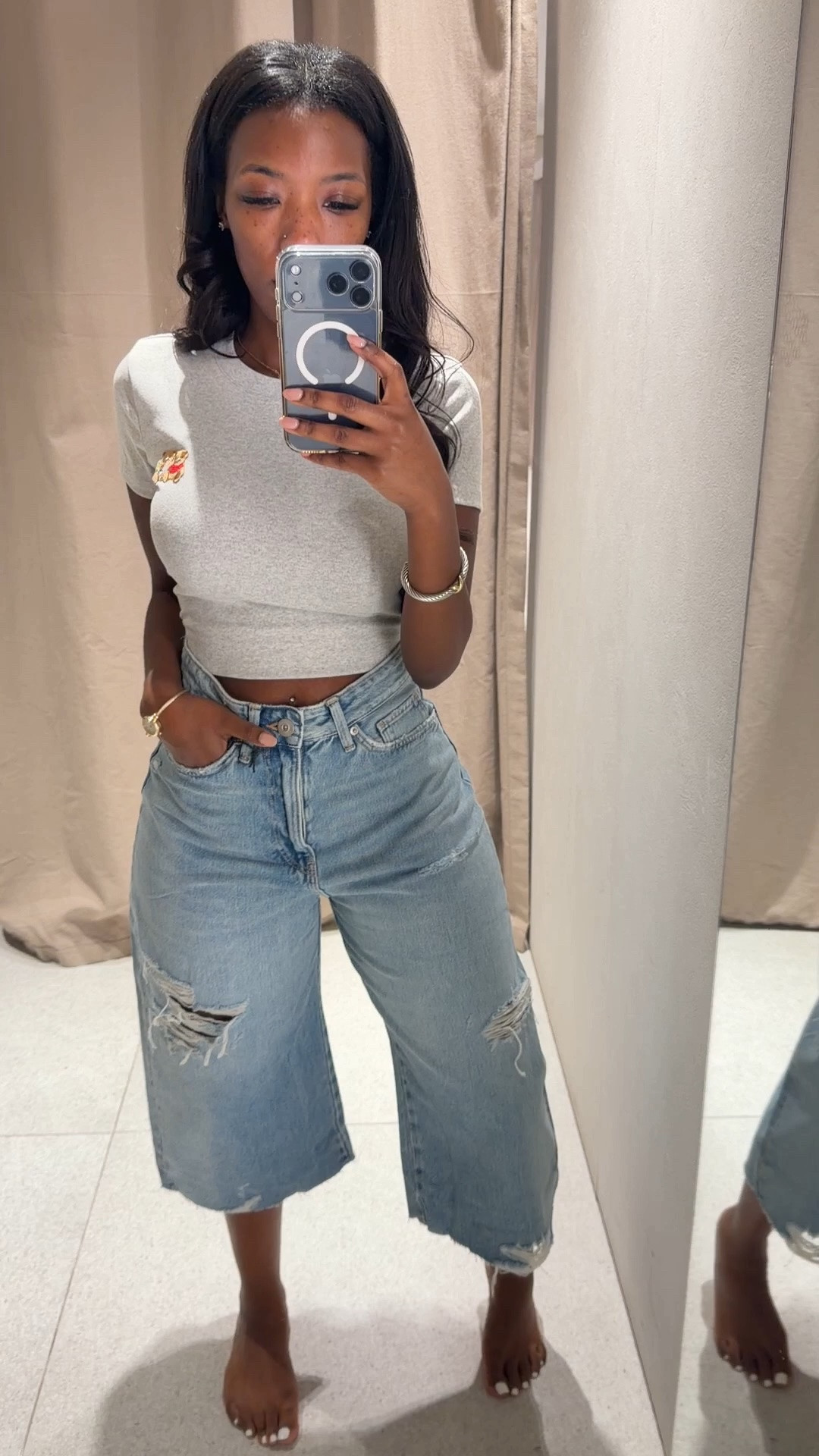 Y’all these jorts are too cute @Zara !! Finally jorts that look good on me. I sized down in these. Normally a 4 did a 2