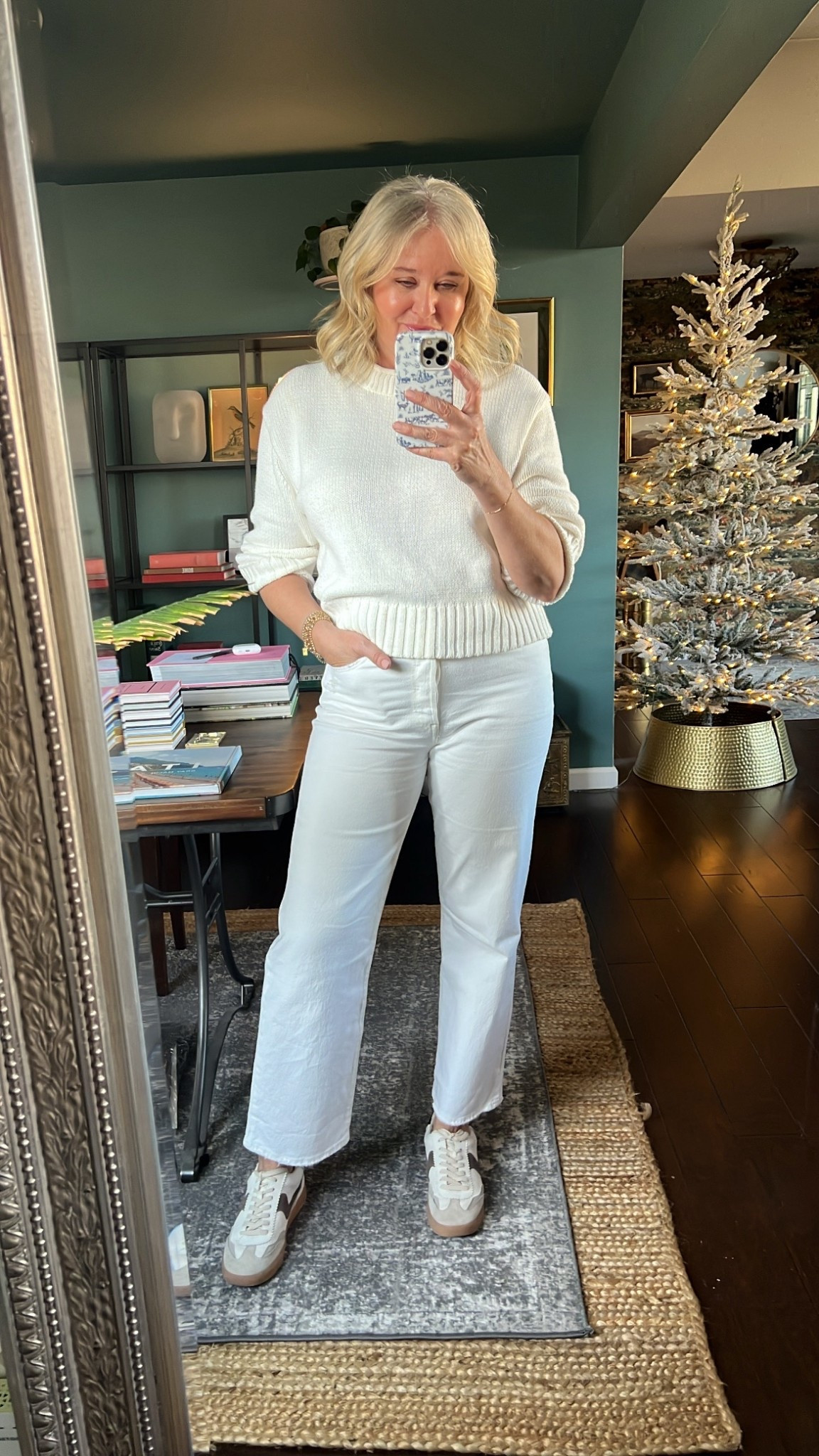 Winter whites!
Jeans sized up one, sweater size small

#LTKootd #LTKgrwm #LTKOver40