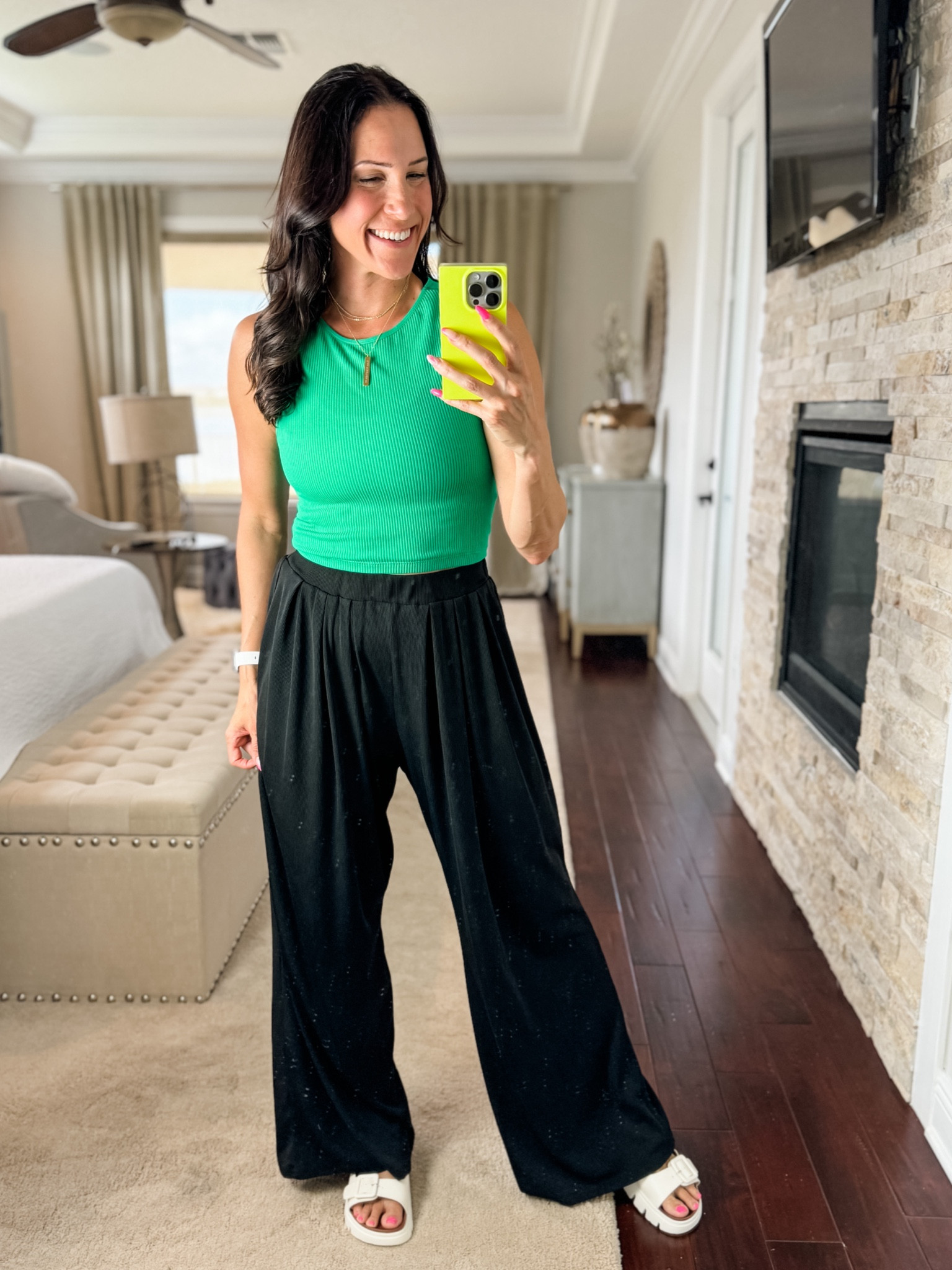 I’ve got this tank in green AND pink 🩷 and both go with these pants well! Mediums in the top + bottoms and size 9 (true to size for all) in the shoes! 

#LTKStyleTip #LTKFindsUnder50 #LTKSeasonal