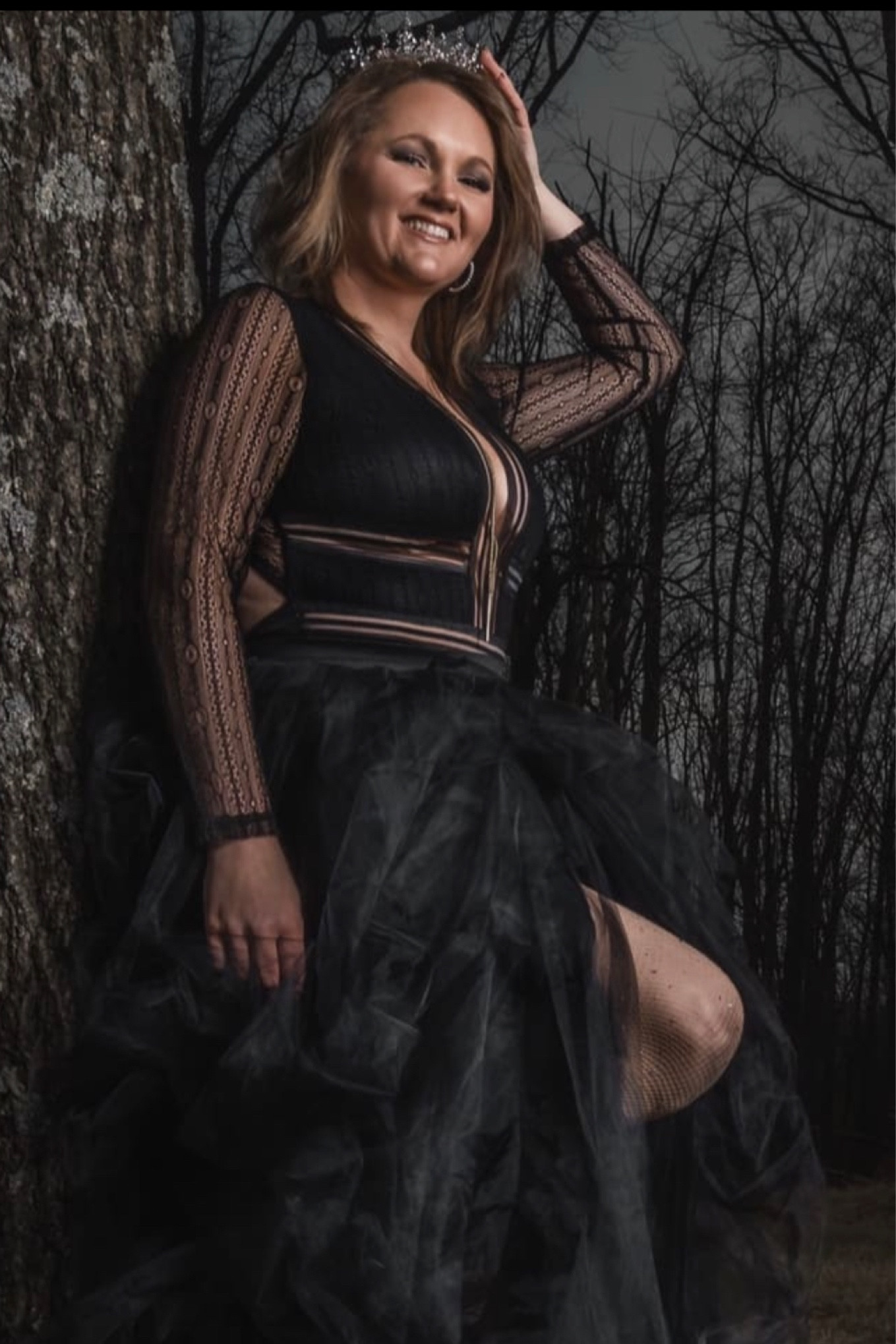 This black lace bodysuit is so sexy!!!

Birthday photoshoot outfit, birthday outfit, bodysuit outfit 

#LTKFind #LTKunder50