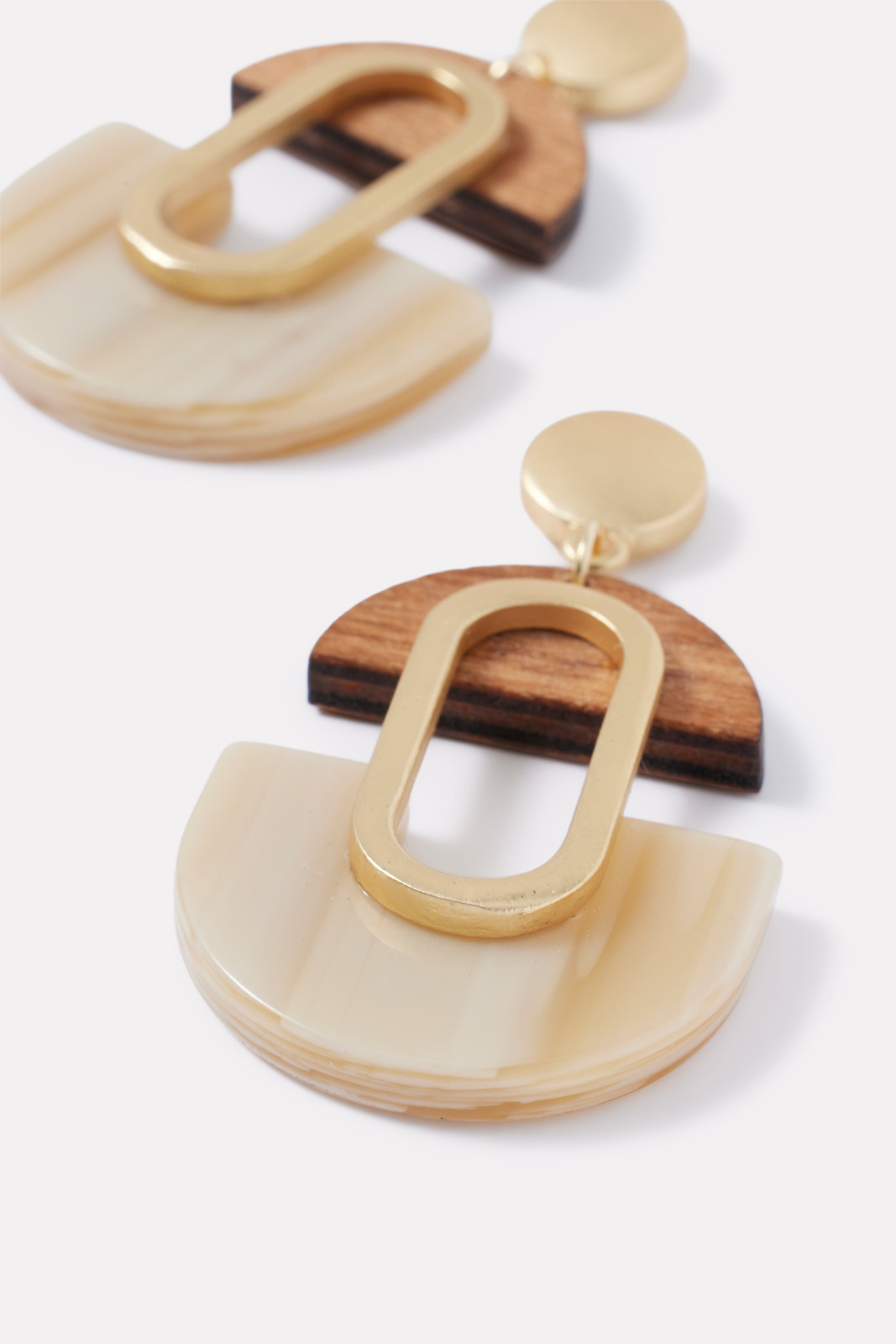 Isla Wood Earrings | Evereve