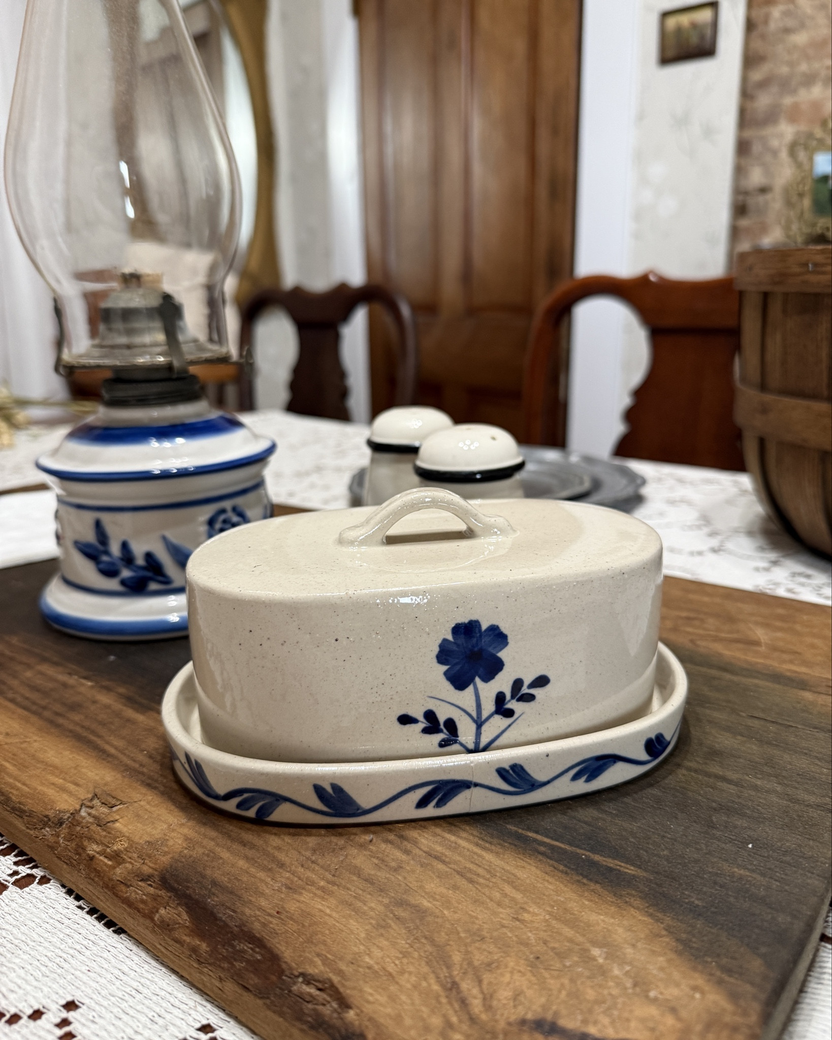 Farmhouse style butter dish  

#LTKHome