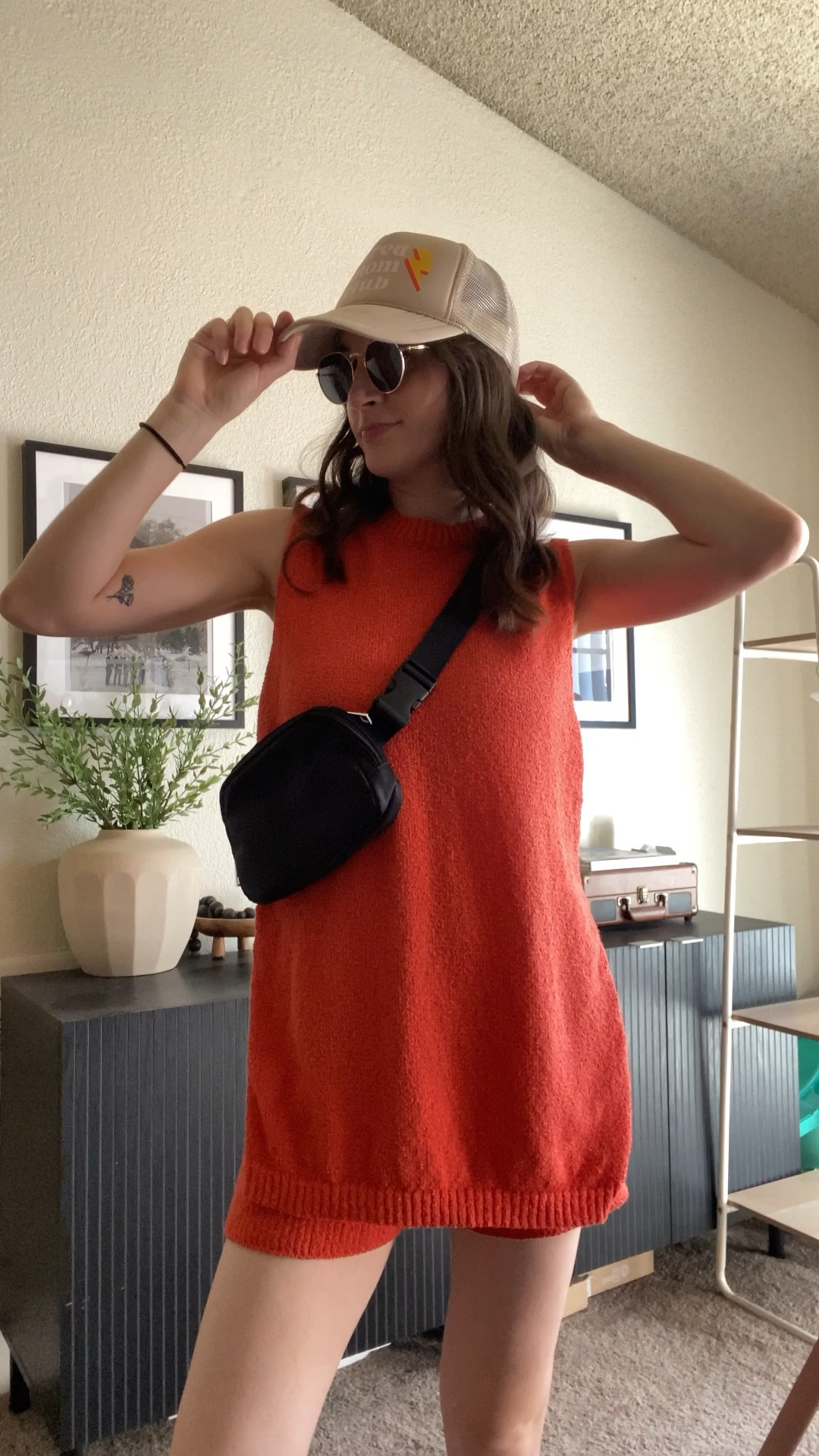 Matching set! #matchingset #loungeset #lounge #fannypack #crossbody #momstyle #momfit 

#LTKActive #LTKFamily #LTKTravel