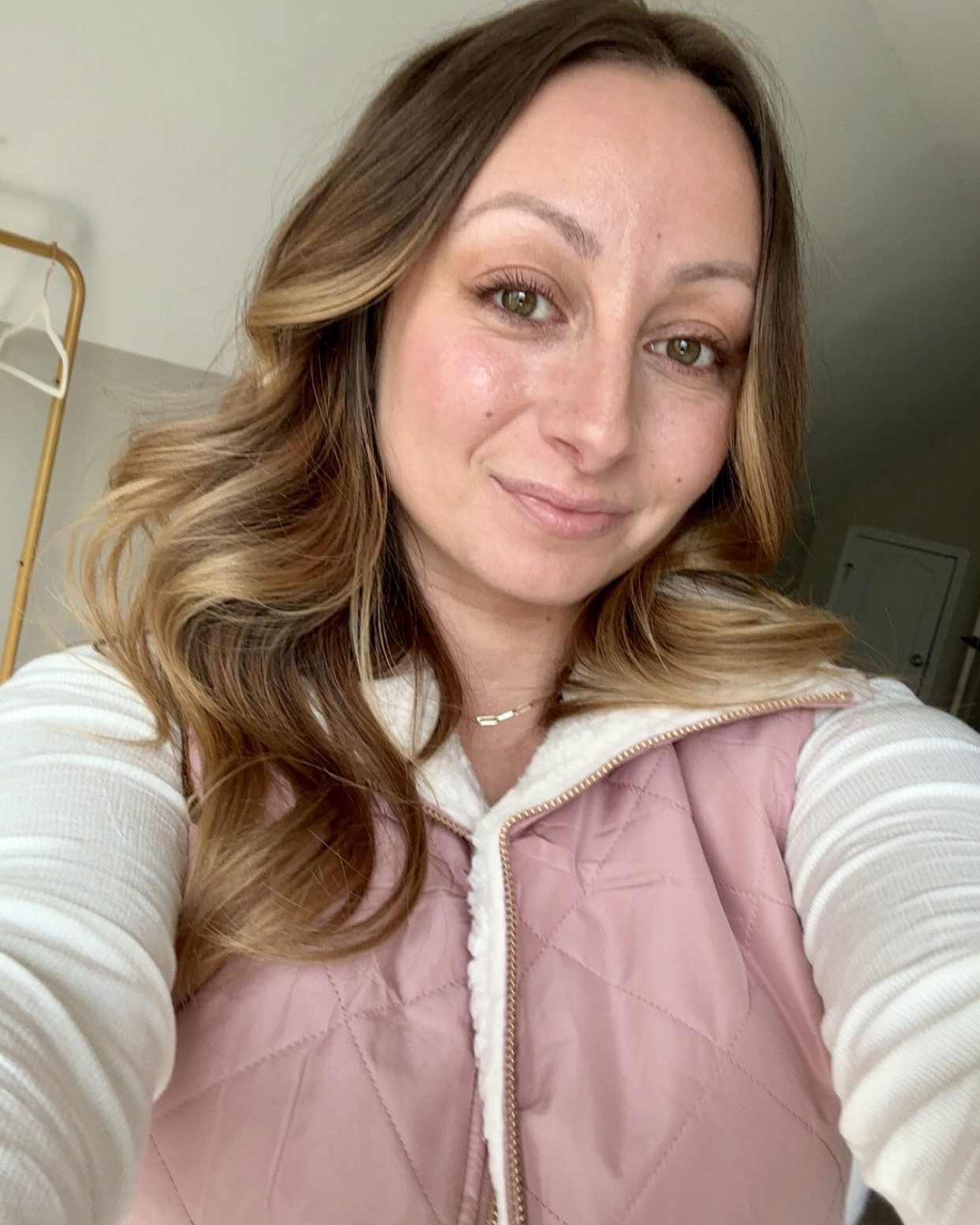 This vest and Henley combo is 🤌

#LTKSaleAlert #LTKMidsize #LTKSeasonal