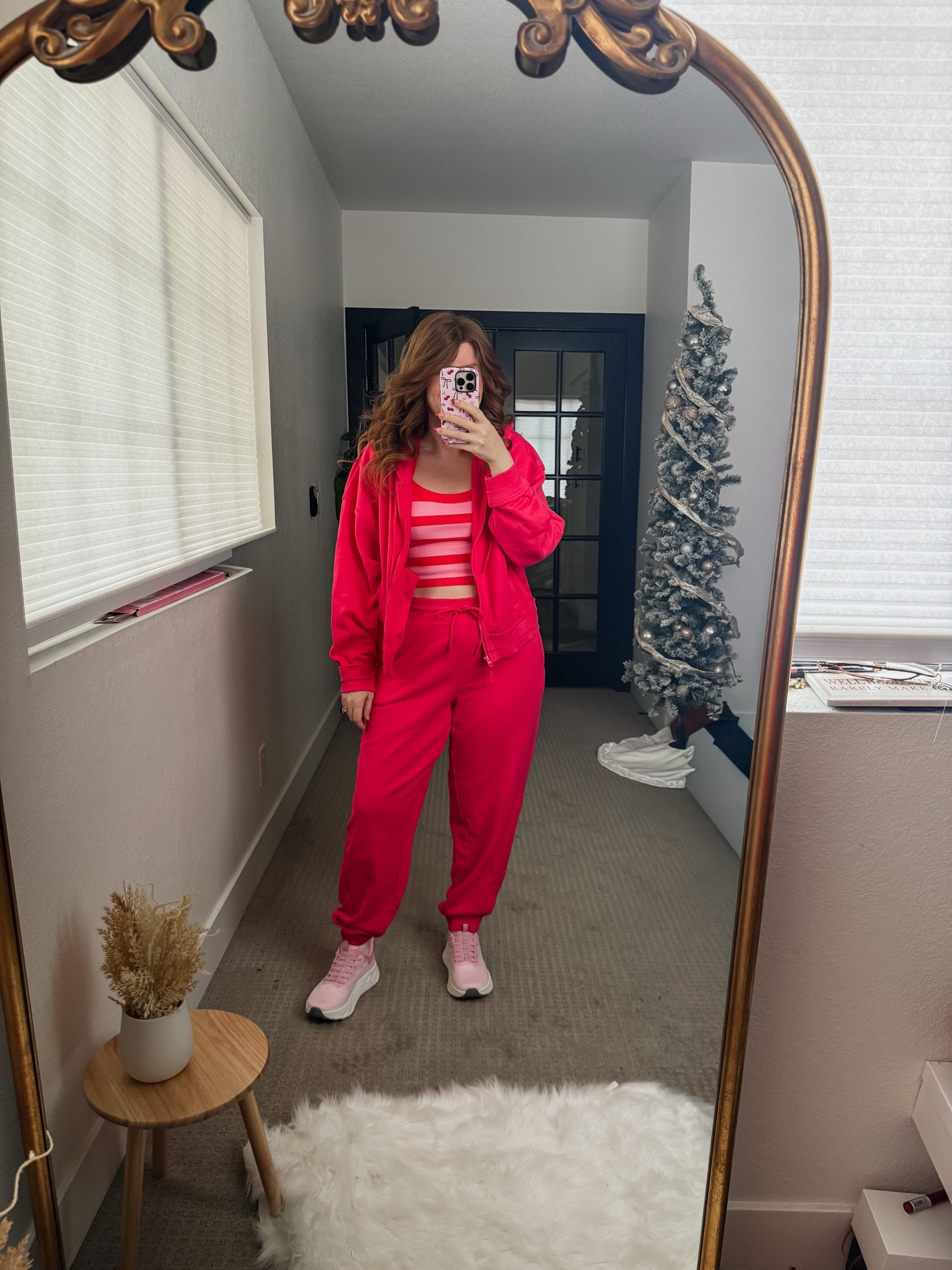 Love this cute set! Size medium. 

#LTKmomlife #LTKFindsUnder50 #LTKootd