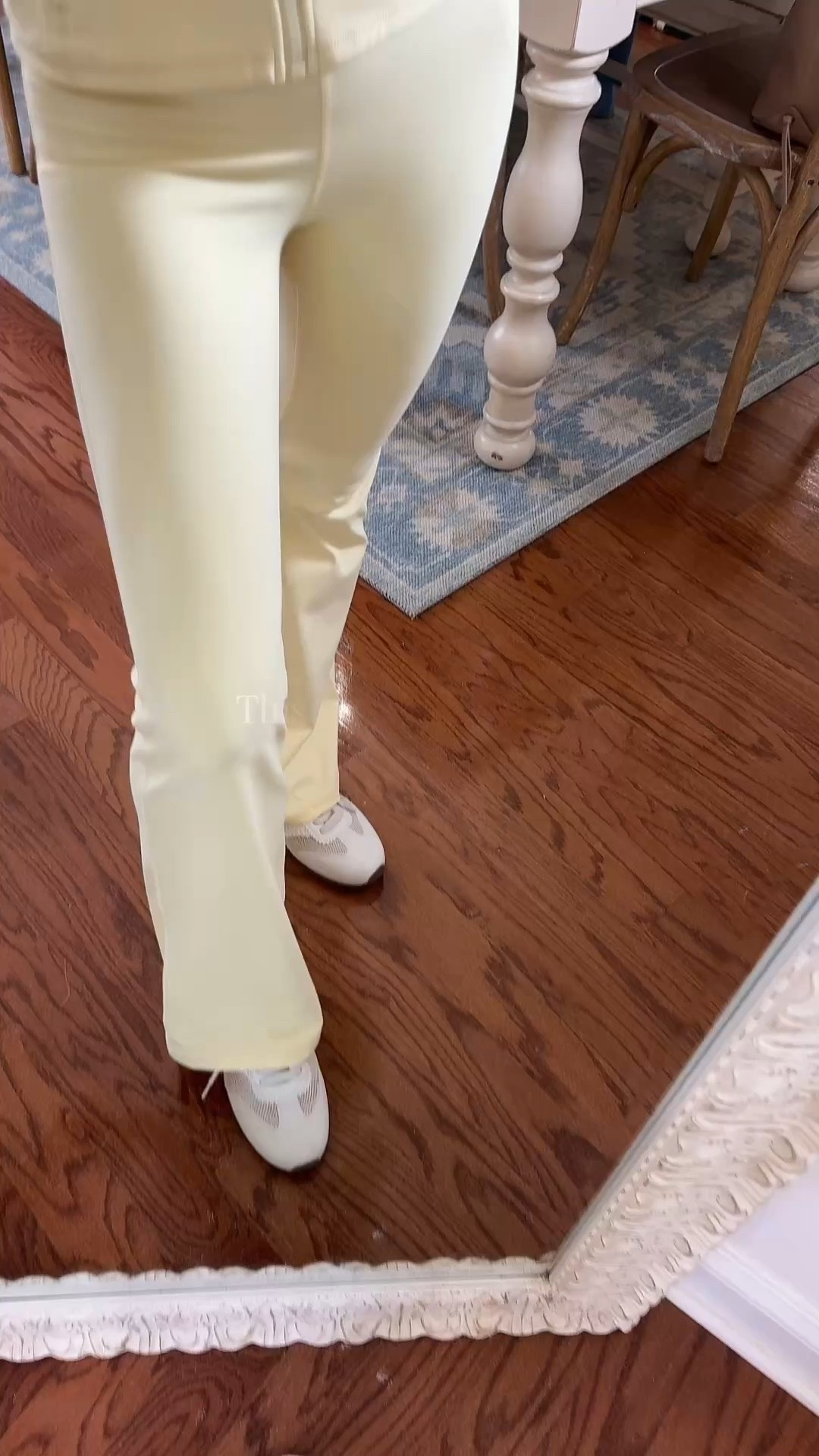 spring outfits 2026

This set SNATCHES you (mom uniform upgrade 💕)

Okay this set is actually SO flattering 💕

It gives that snatched look but still feels comfortable and easy to wear for everyday

Perfect for school drop off, errands, travel days, or just wanting to feel put together without trying

athleisure set women
flare leggings outfit
matching set outfit women

#athleisure #momuniform #flareleggings #tiktokshopspringglowup  #everydayoutfit @Glowmode @GlowmodeUS 


#LTKootd #LTKActive #LTKmomlife