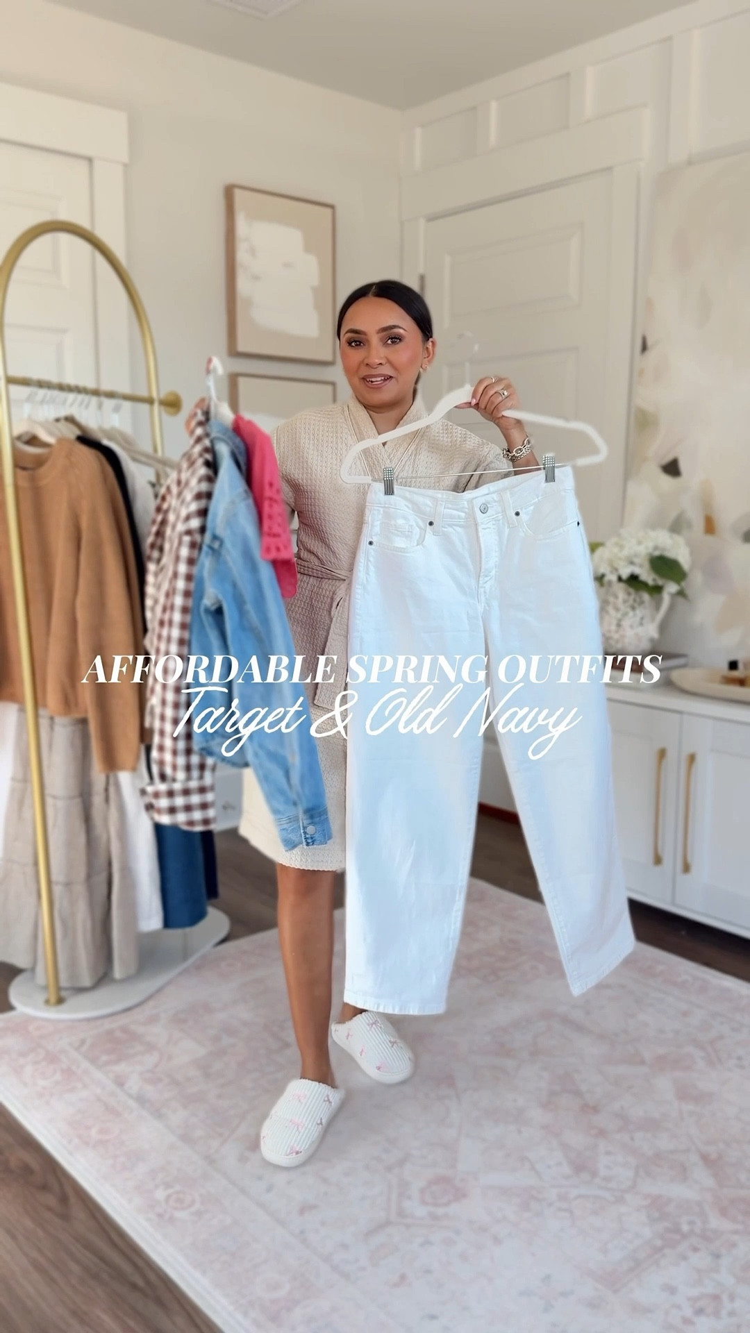 Target Tops and Old Navy Jeans for Spring!
For reference: I’m 5’0, petite, 32b bra size, and 2/26 in bottoms, pear shaped. 
*Everything I share is unaltered! TTS means true to size. Between size 5-6.5 in shoes

All tops and jackets size xs TTS
White jeans size 2 petite TTS 
All sandals size 5-5.5


#LTKgrwm #LTKootd #LTKPetite


#LTKootd #LTKgrwm #LTKPetite