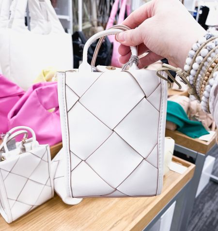 New at Target: Mini Boxy Tote Handbag - A New Day brand. So cute for spring! 


Target fashion finds, spring trends, spring accessories 

#LTKSeasonal #LTKfindsunder50 #LTKitbag