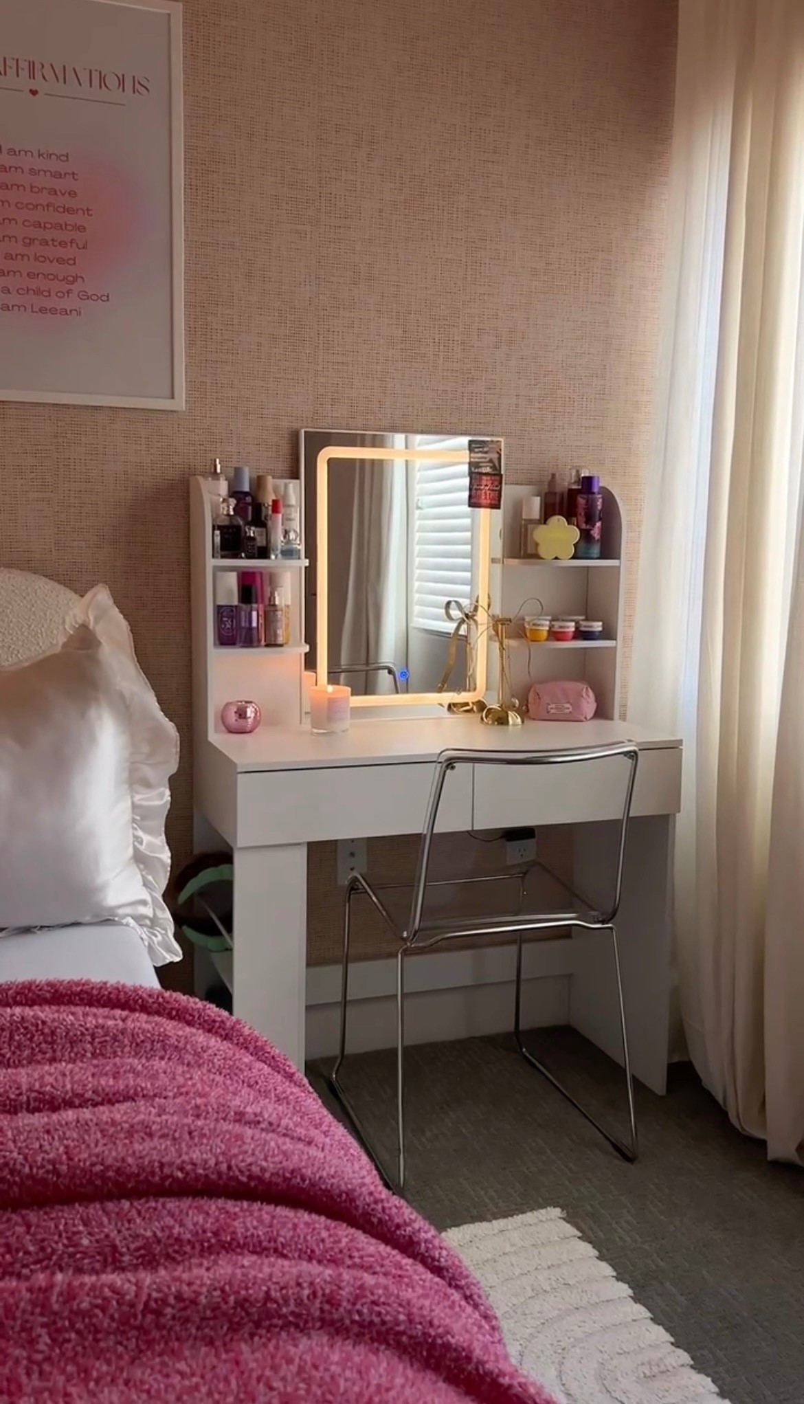 My daughter’s favorite spot in her room - this dreamy vanity from @Wayfair  💗🪞✨

Bedroom inspo, girls bedroom, home decor, home design, makeup vanity 

#LTKKids #LTKmomlife #LTKHome
