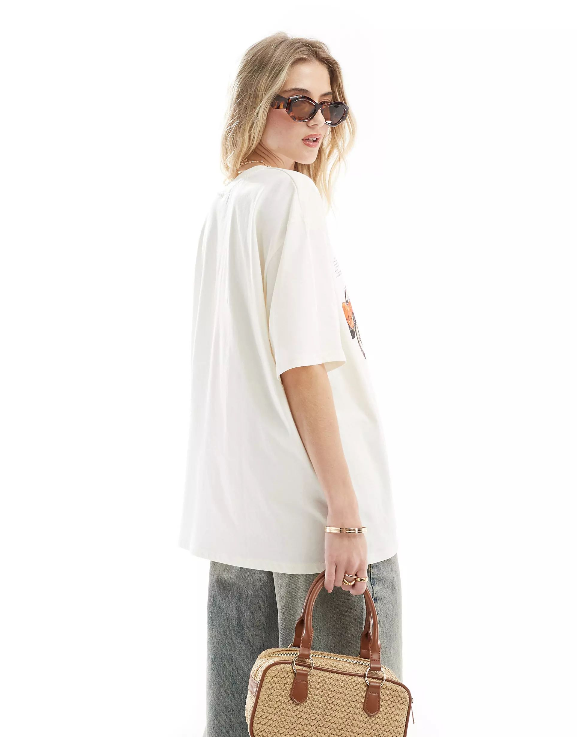 ASOS DESIGN oversized t-shirt with corvette car licence graphic in cream | ASOS (Global)