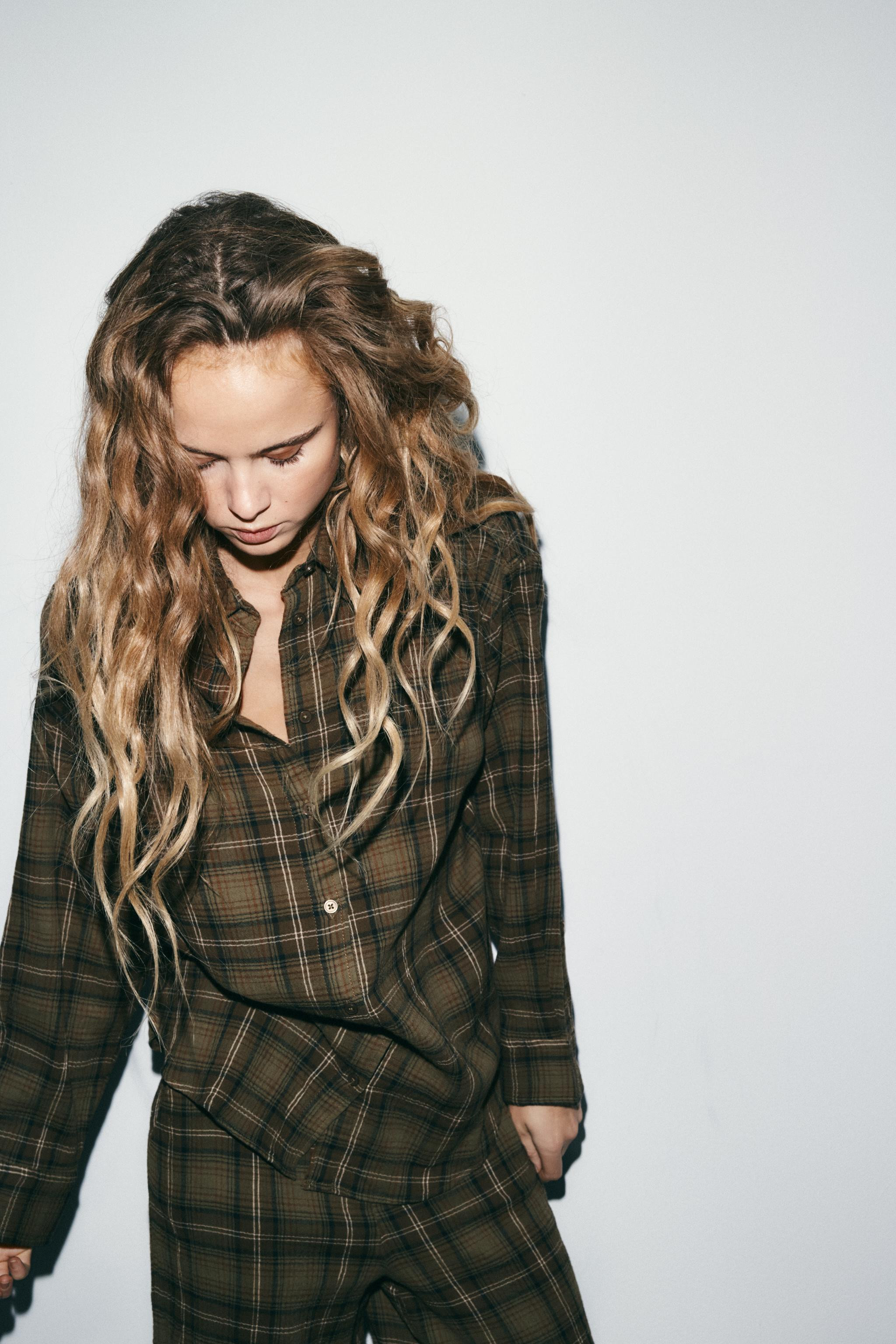 OVERSIZE CHECK SHIRT | Zara UK