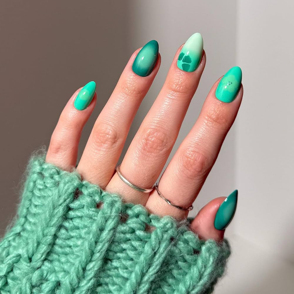 Glamnetic Press On Nails - Siren Green | Short Almond Fake Nails with an Aquamarine Gradient and ... | Amazon (US)