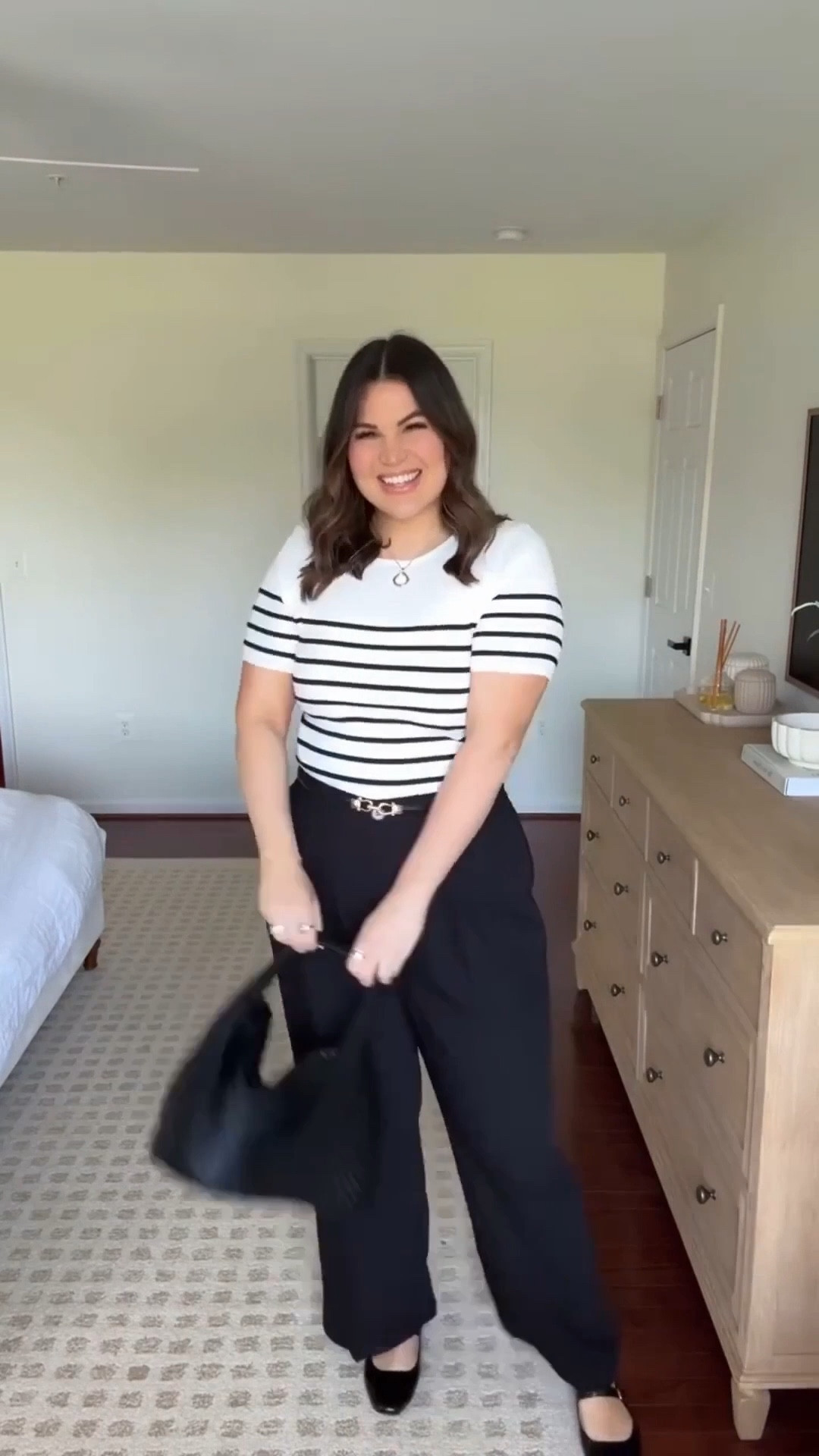 Midsize workwear outfit! 
Tee - xl 
Pants - xl long 
Flats - 9.5
Bra + undies: * use code  KELLYELIZXSPANX to save 

// amazon fashion, midsize fashion, workwear, office style 




#LTKSeasonal #LTKMidsize #LTKWorkwear