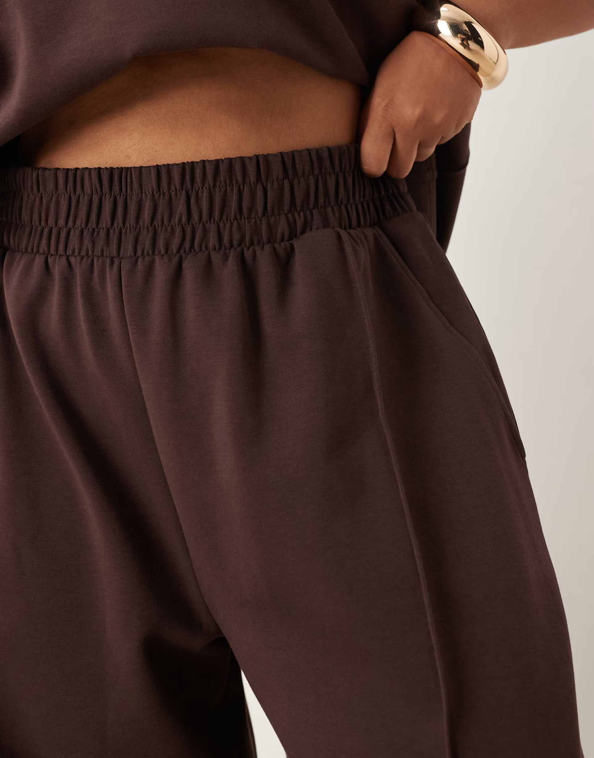 ASOS DESIGN Curve interlock wide leg pants in chocolate | ASOS (Global)