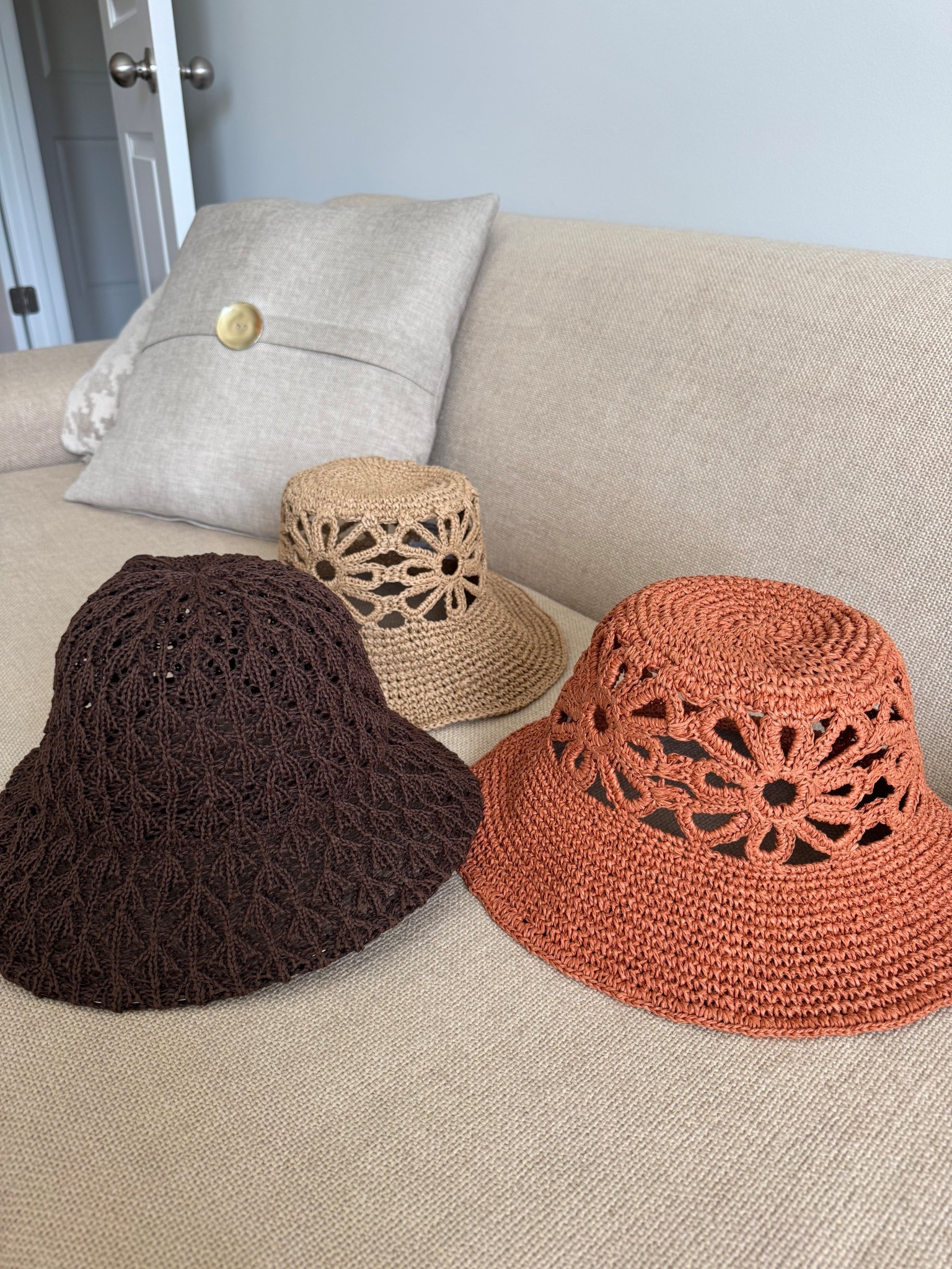 Straw hat, crochet hat, bucket hatt

#LTKSaleAlert #LTKSeasonal