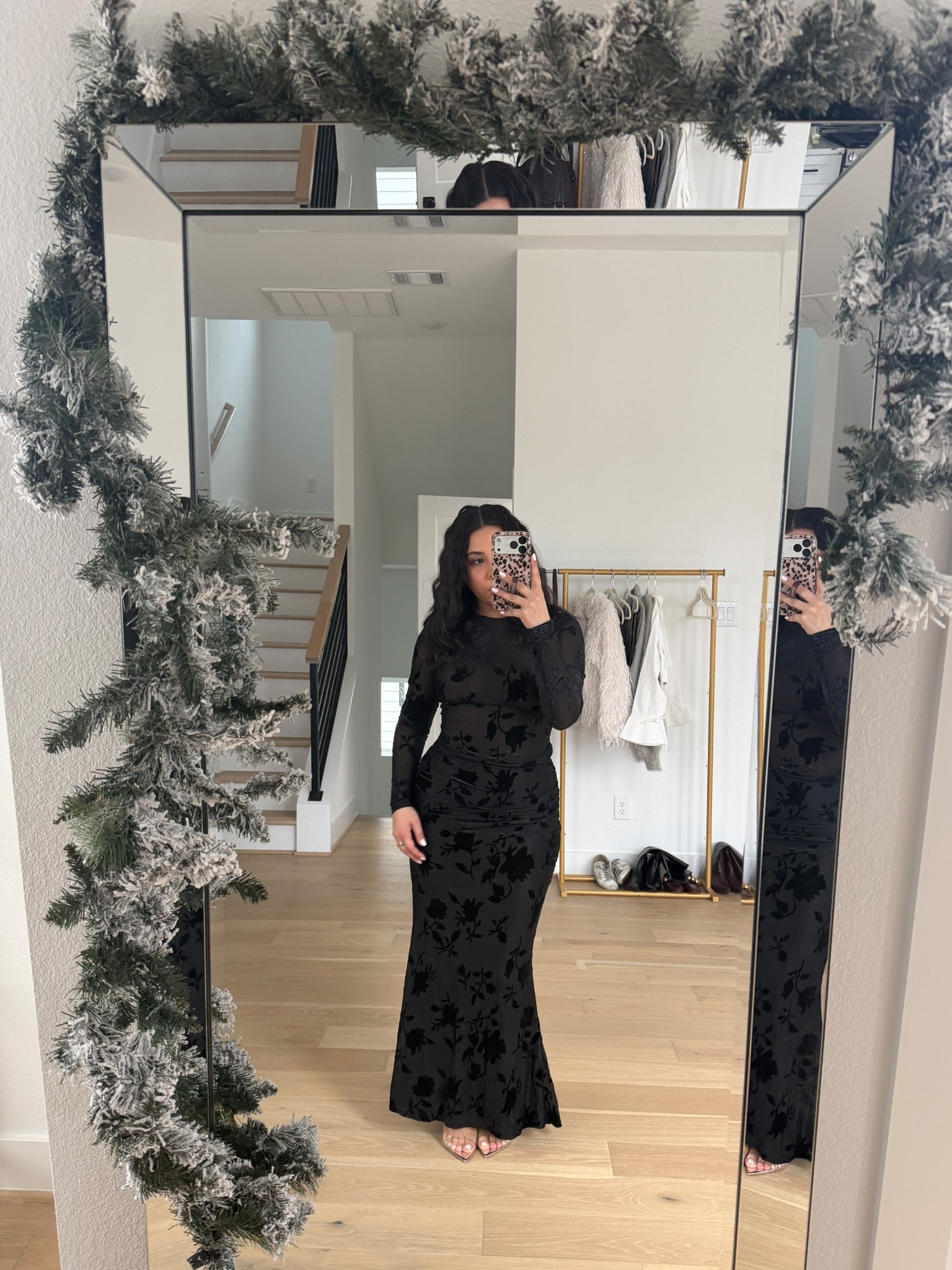 Holiday outfit 
Top: small 
Skirt: small 
Heels: 7


#LTKHoliday #LTKootd #LTKgrwm