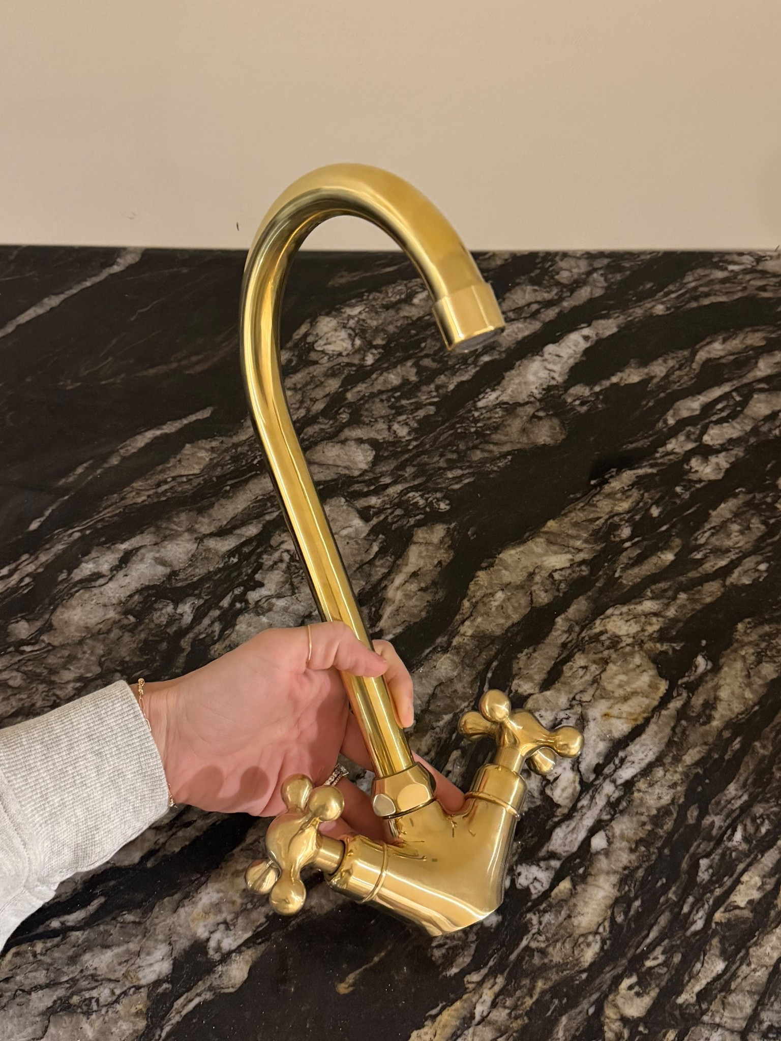 Basement faucet she’s a DREAM‼️

#LTKdayinmylife #LTKU #LTKHome