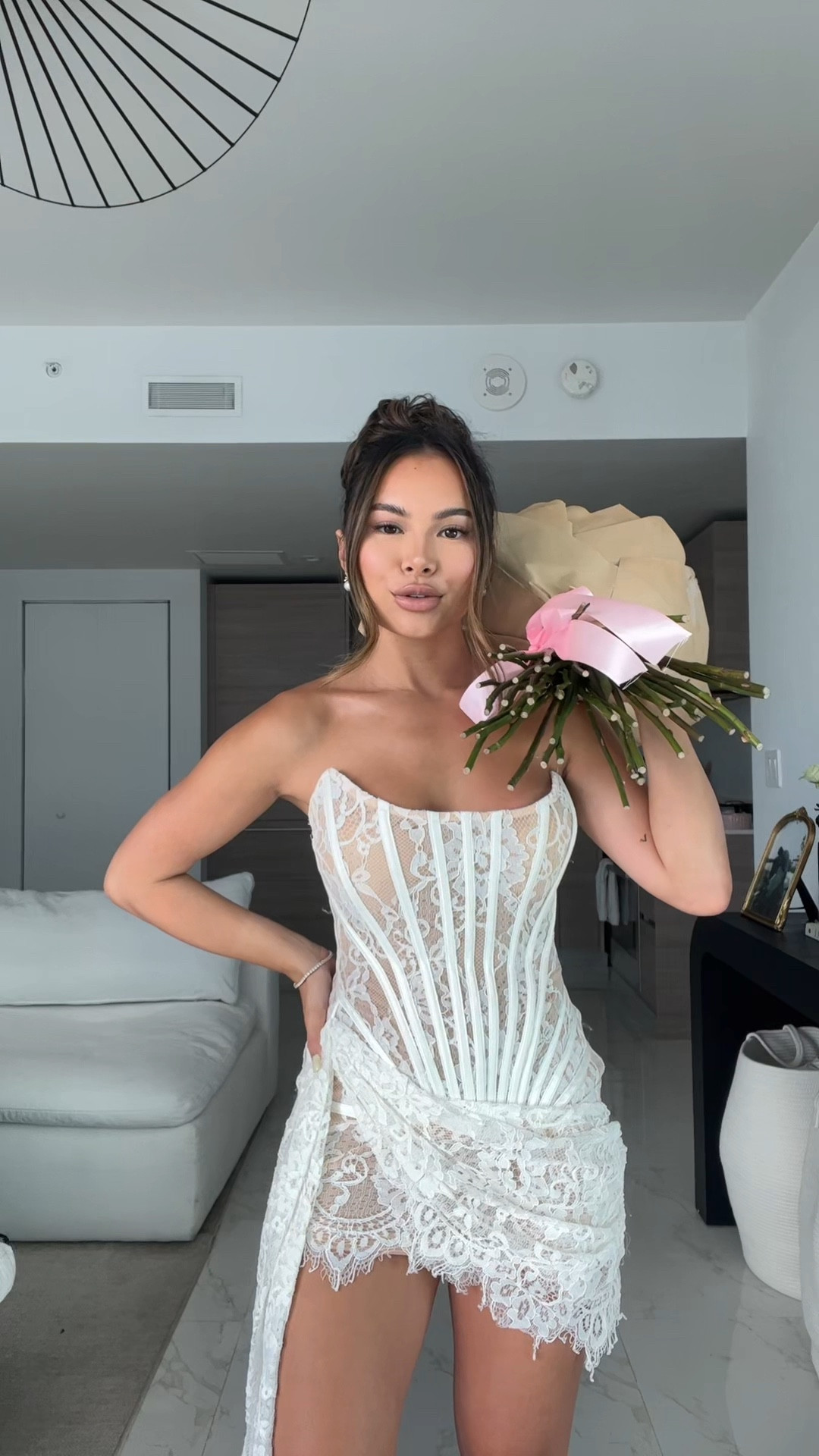 I’m 5’1 and wearing a size small for reference 🫶🏼