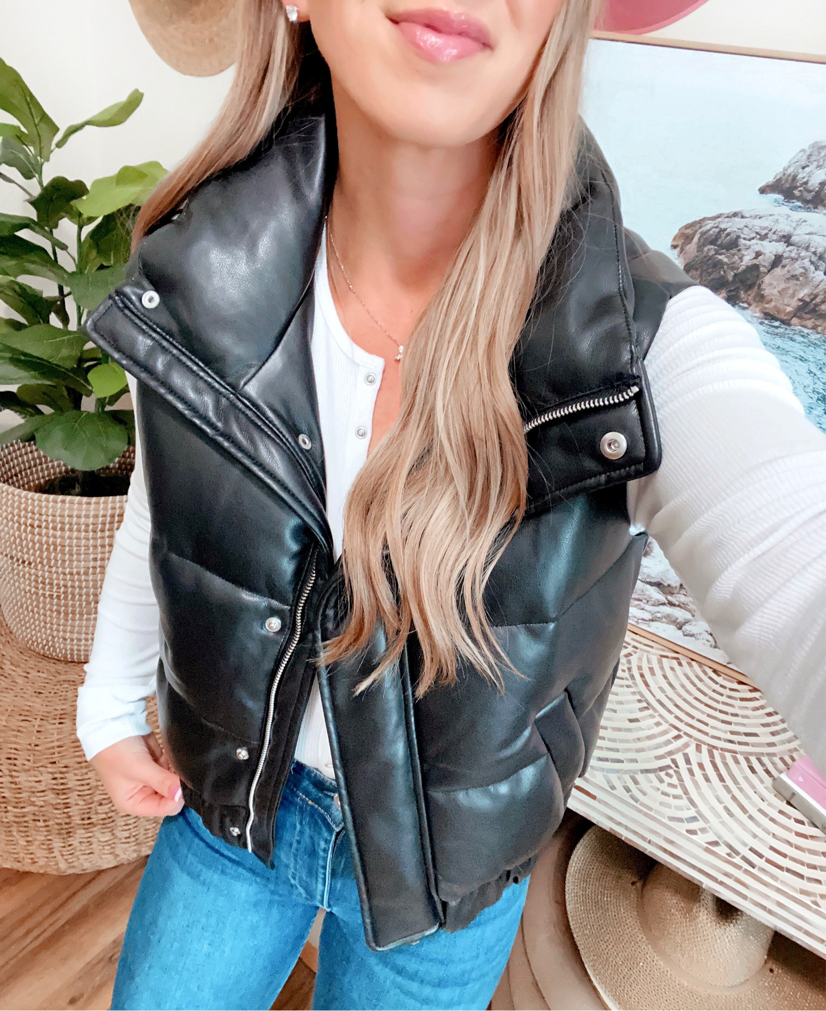 Leather Vest 20% off with code: AFLTK 🩷 Size Small, runs TTS/naturally oversized 

Vests, faux leather vest, Abercrombie, casual style 



#LTKfindsunder100 #LTKstyletip #LTKsalealert
