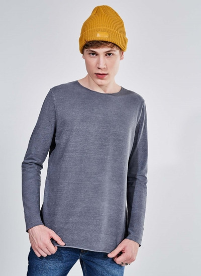 Camiseta Manga Longa em Malha Crepe | YouCom (BR)