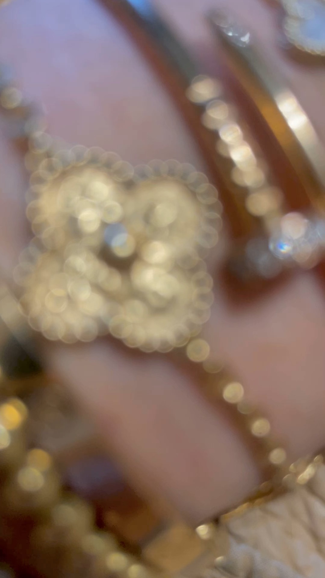 Daily Stack

#sandals #countryconcertoutfit #linenpants #polkadots #summer #summeroutfit #cartier #vca #vancleef #tiffany #plussizefashion #fashioniver40

#LTKPlusSize #LTKPetite #LTKFindsUnder50