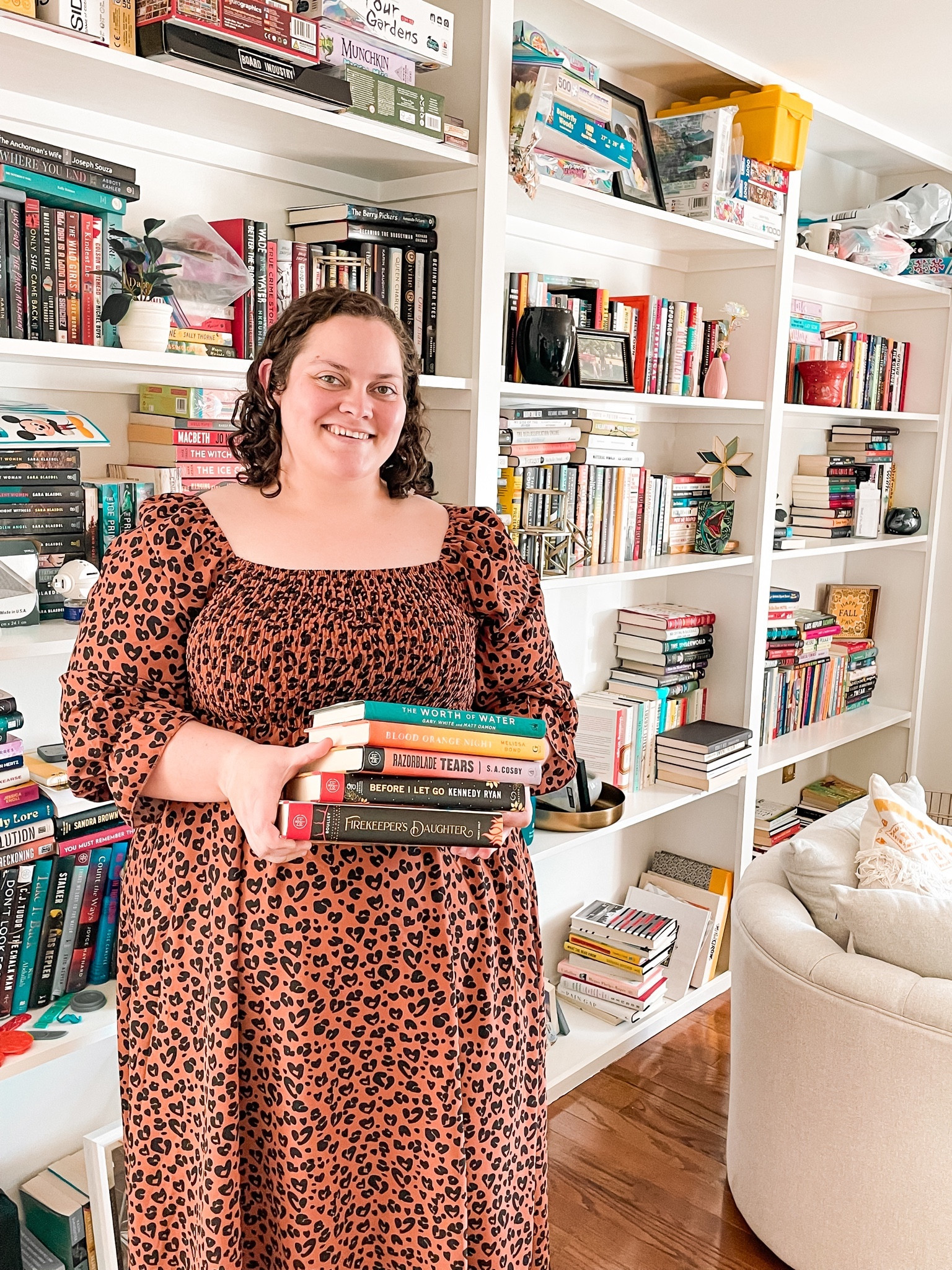 Books, bookshelf, plus-size dress, leopard print, long sleeve dress, reading chair 

#LTKHolidaySale #LTKhome #LTKplussize