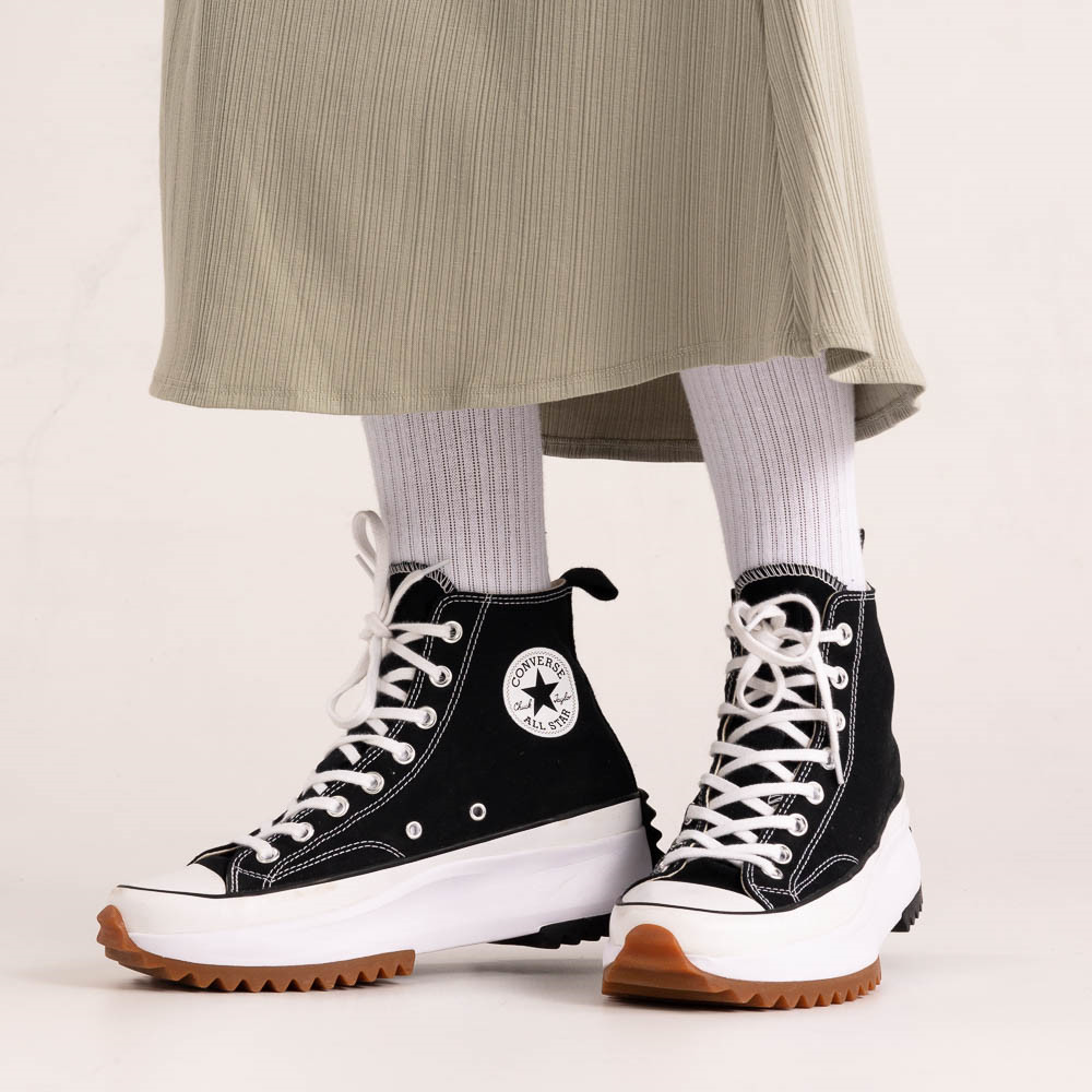 Converse Run Star Hike Platform Sneaker - Black / White / Gum | Journeys