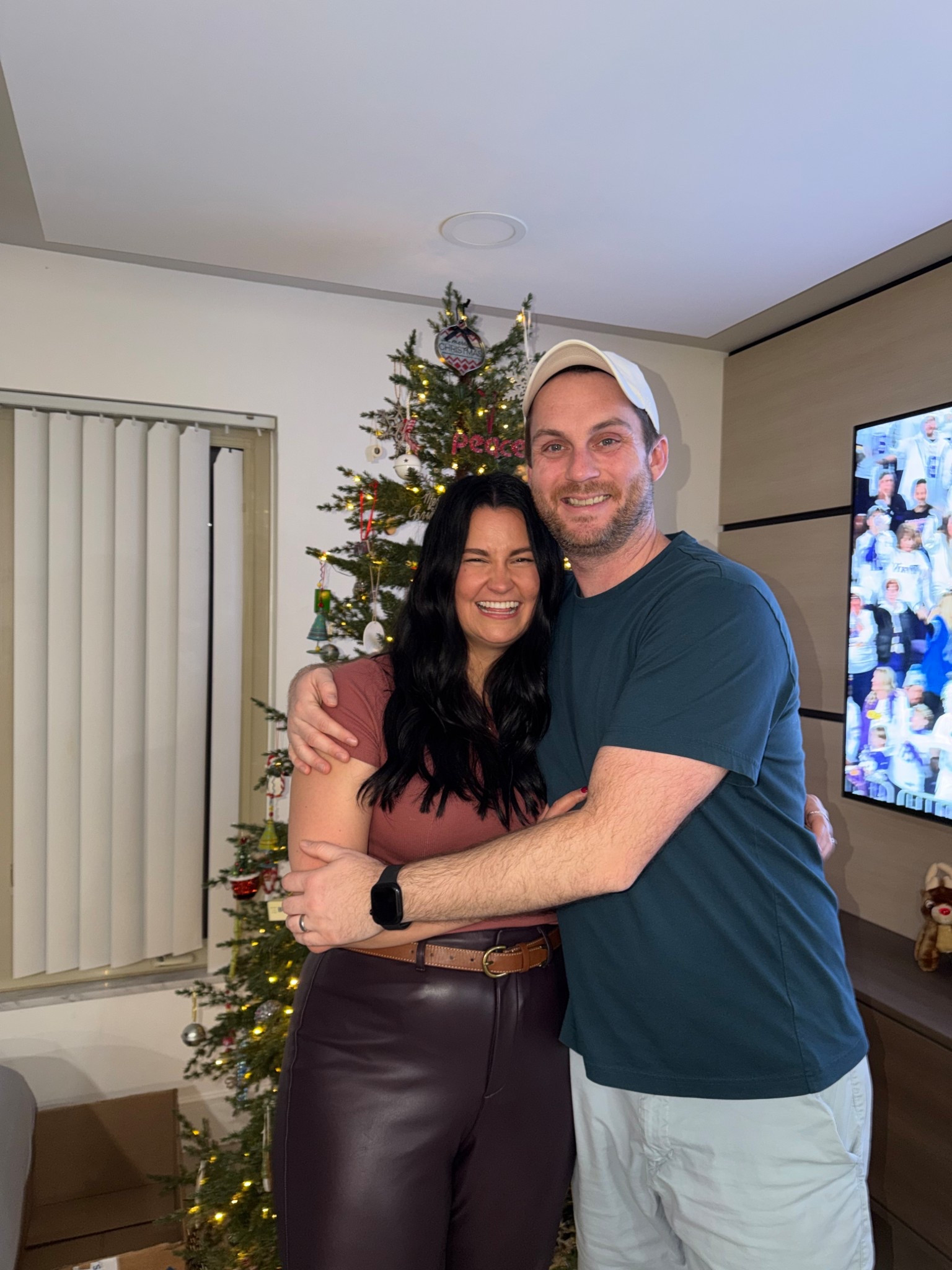 My christmas outfit this year 🤎❤️

#LTKFindsUnder50 #LTKSaleAlert #LTKHoliday