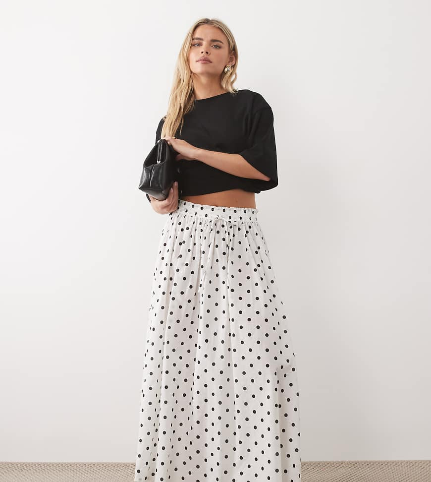 JDY Petite pleated maxi skirt in white polka dots | ASOS (Global)