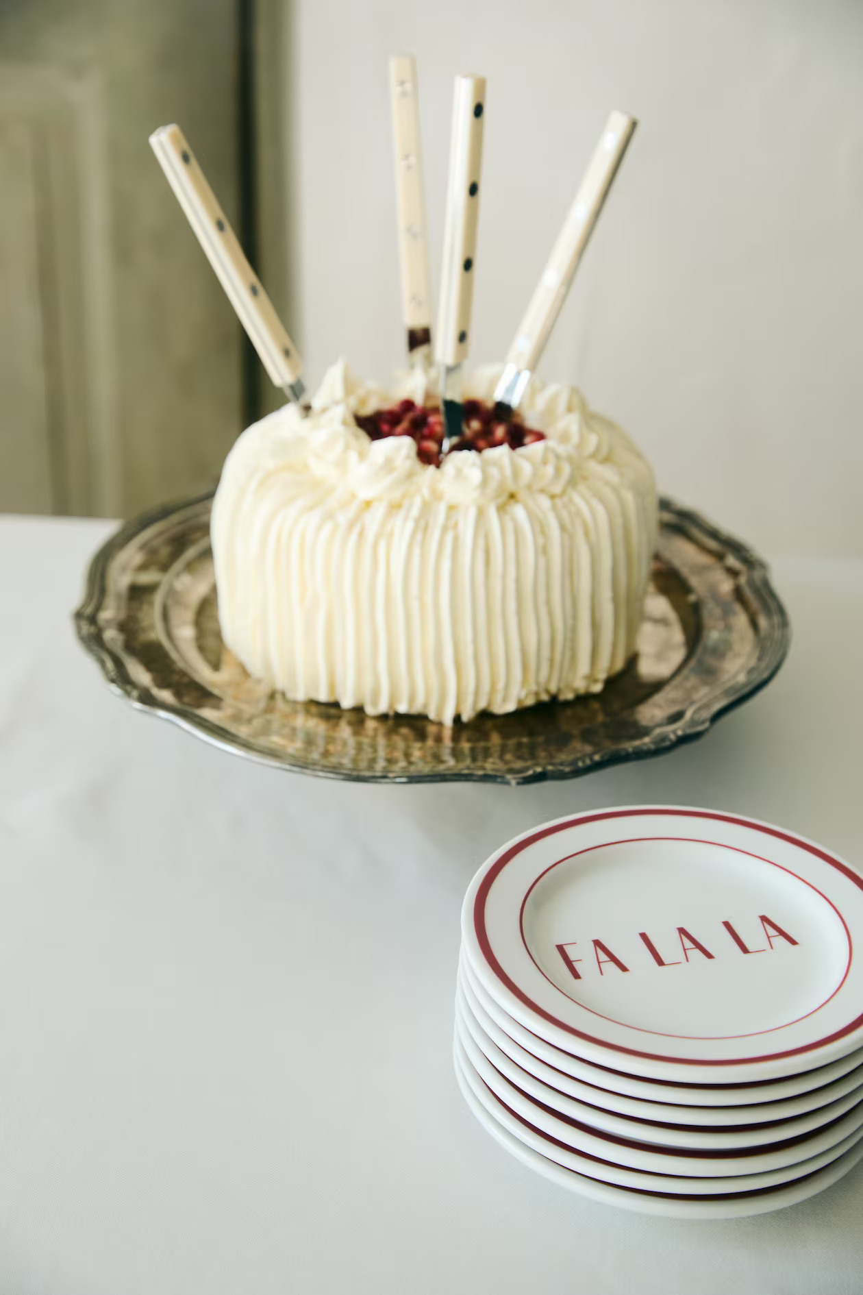 4-pack small porcelain plates | H&M (UK, MY, IN, SG, PH, TW, HK)