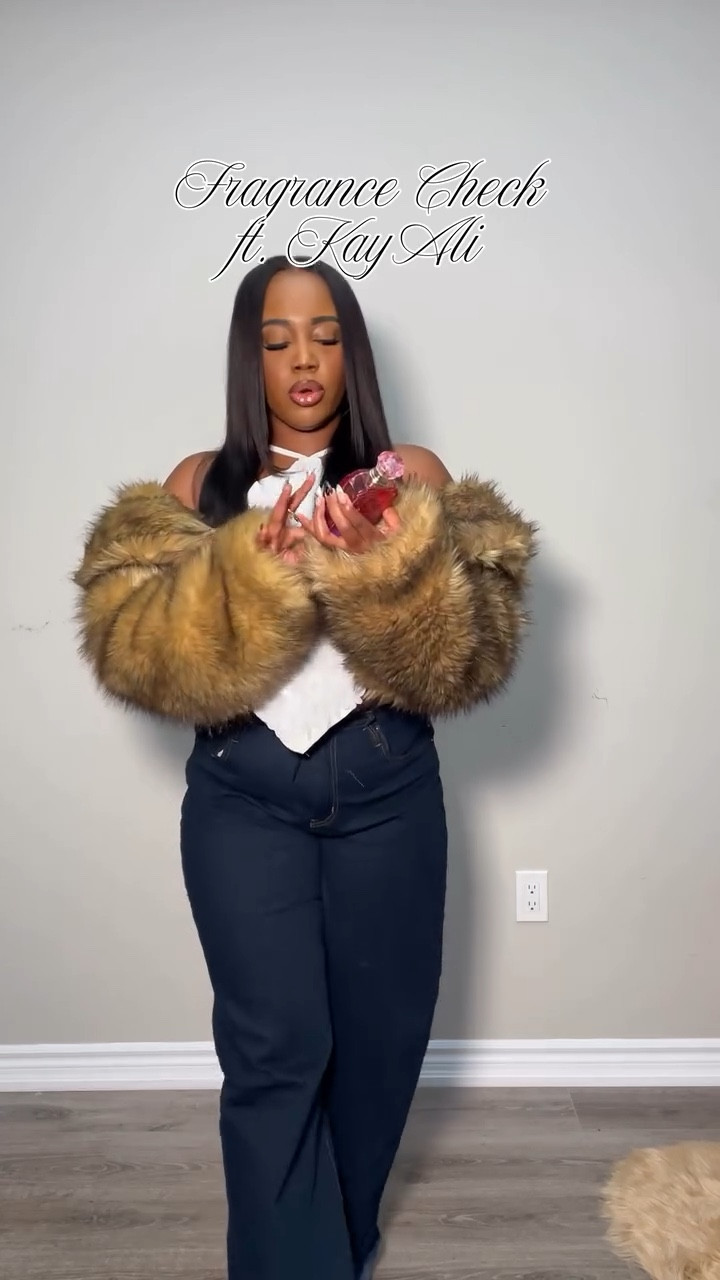 nothing says “perfect gift” like @kayali 🤍✨ @madeline__ben picked it from my birthday wishlist 🥹 and ever since… every room I walk into, someone asks what I’m wearing 🤭🌸

comment “SCENT” below to receive a DM with the link to Fleur Majesty Rose Royale and treat yourself 👸🏽 
.
.
.
#perfume #scentoftheday #ltkgiftguide

https://liketk.it/5yQUj?product=460aec43-d154-11f0-b212-0242ac110018

#LTKgiftguide #LTKcanada #LTKholiday